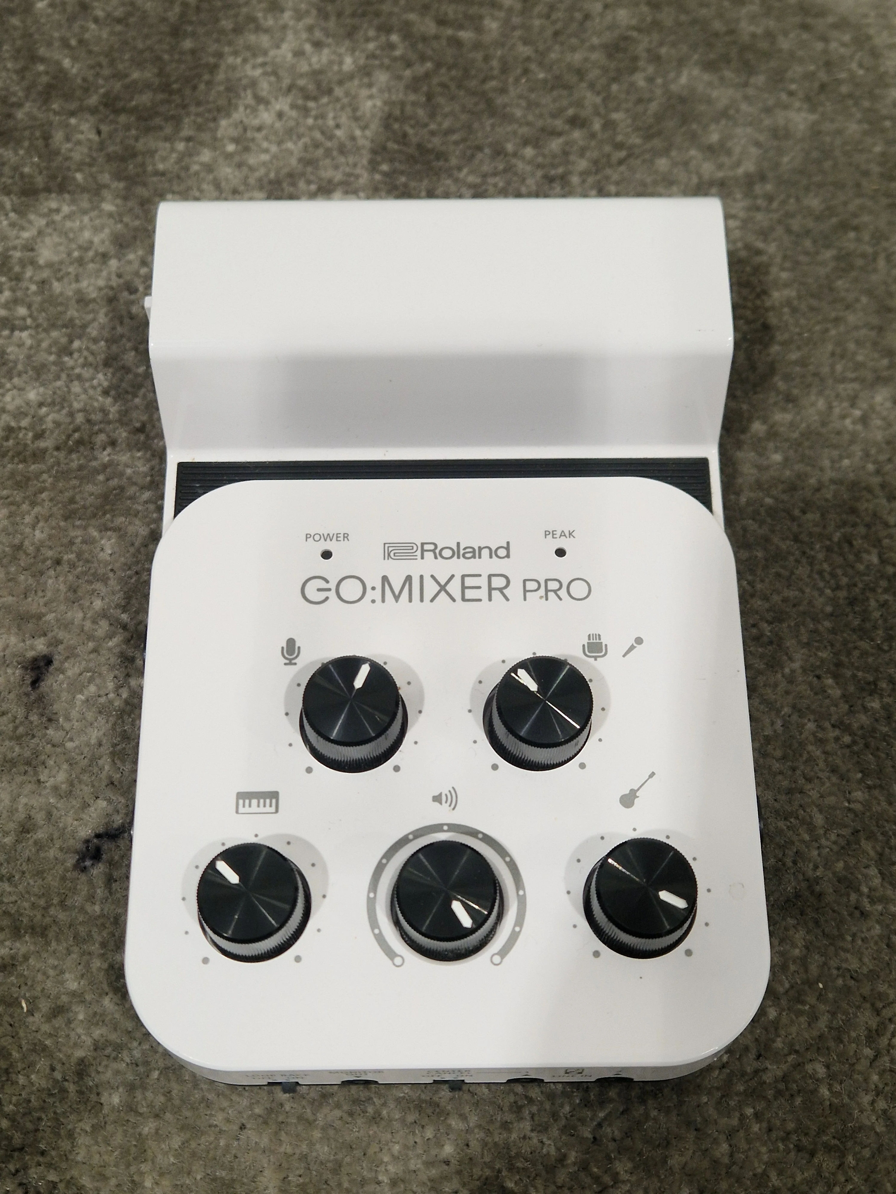 Roland GO Mixer Pro Audio Interface - Portable Mixing - Excellent - Image 4