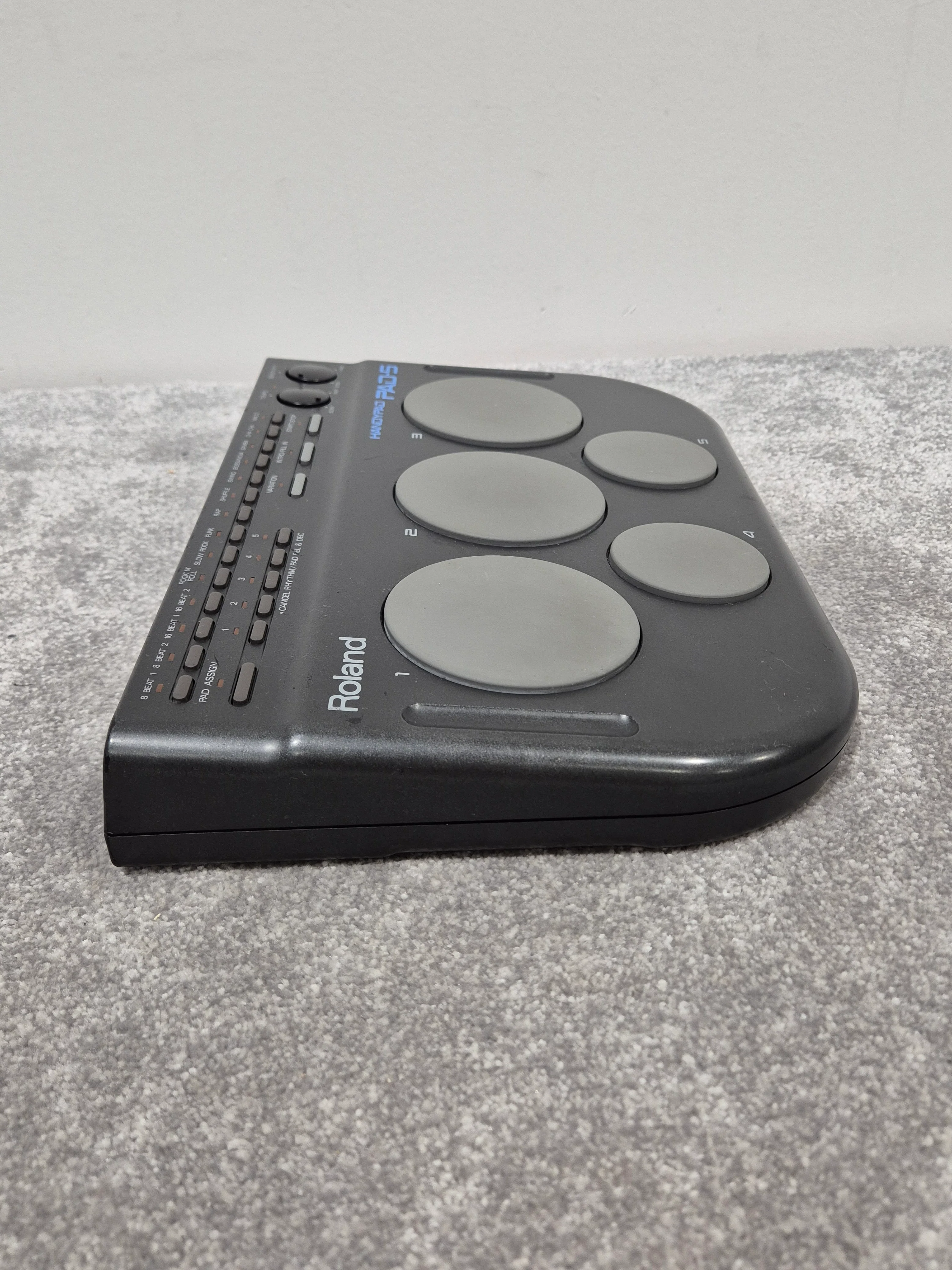Roland Handypad Pad-5 - Portable MIDI Drum Controller - Image 11