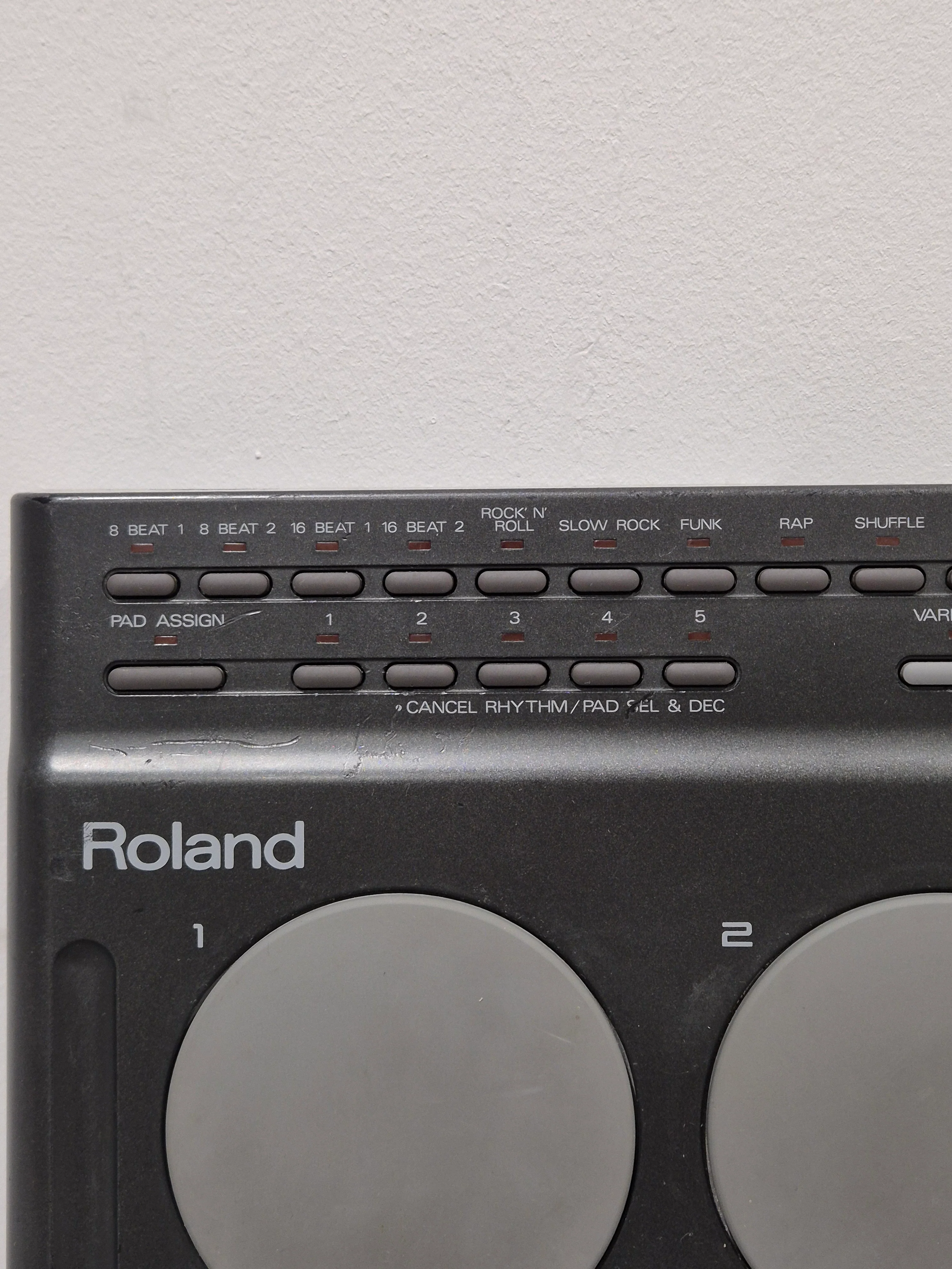 Roland Handypad Pad-5 - Portable MIDI Drum Controller - Image 2