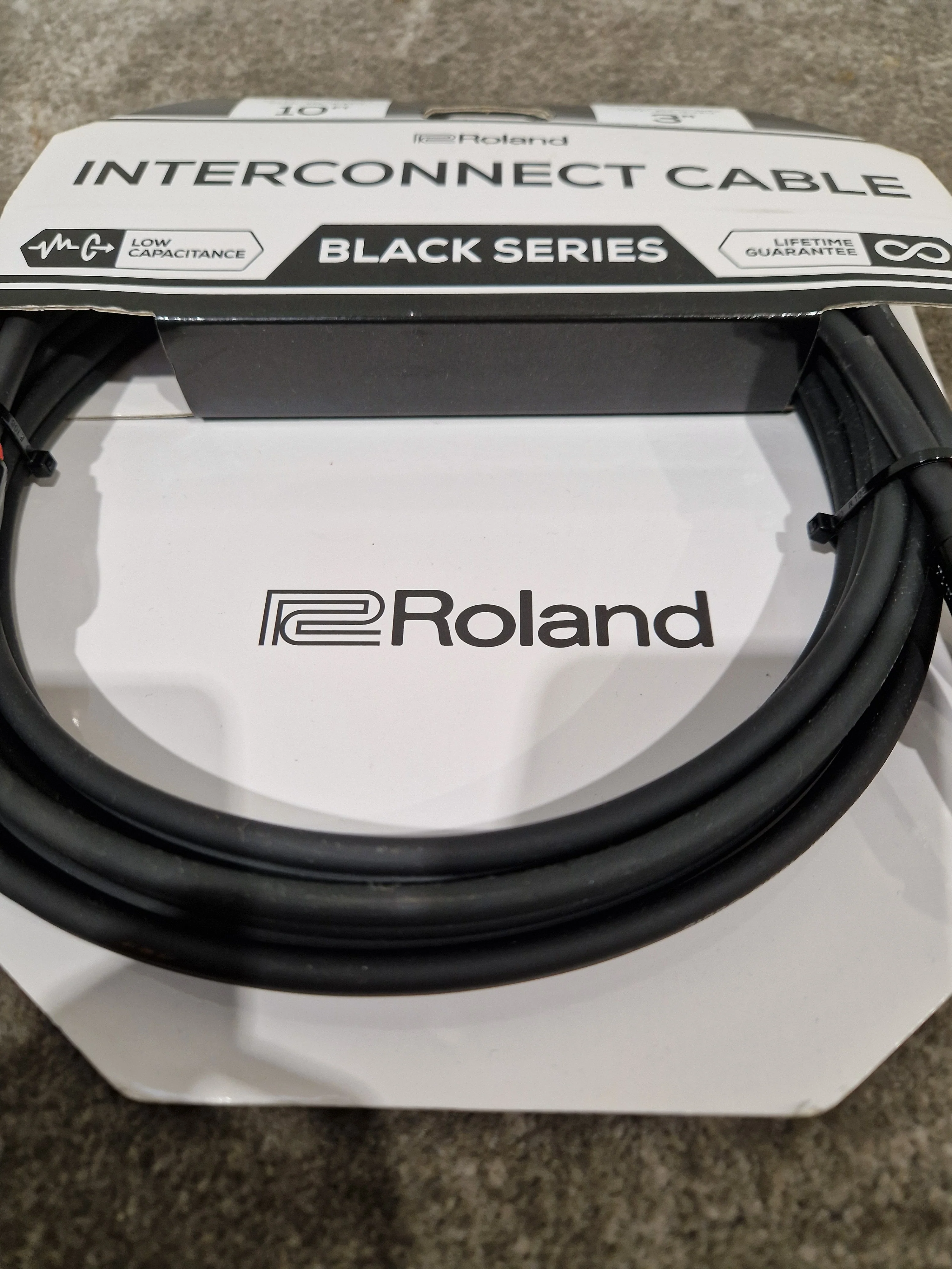 Roland Interconnect Cable 10FT Audio Cable - Durable Construction - Excellent - Image 6