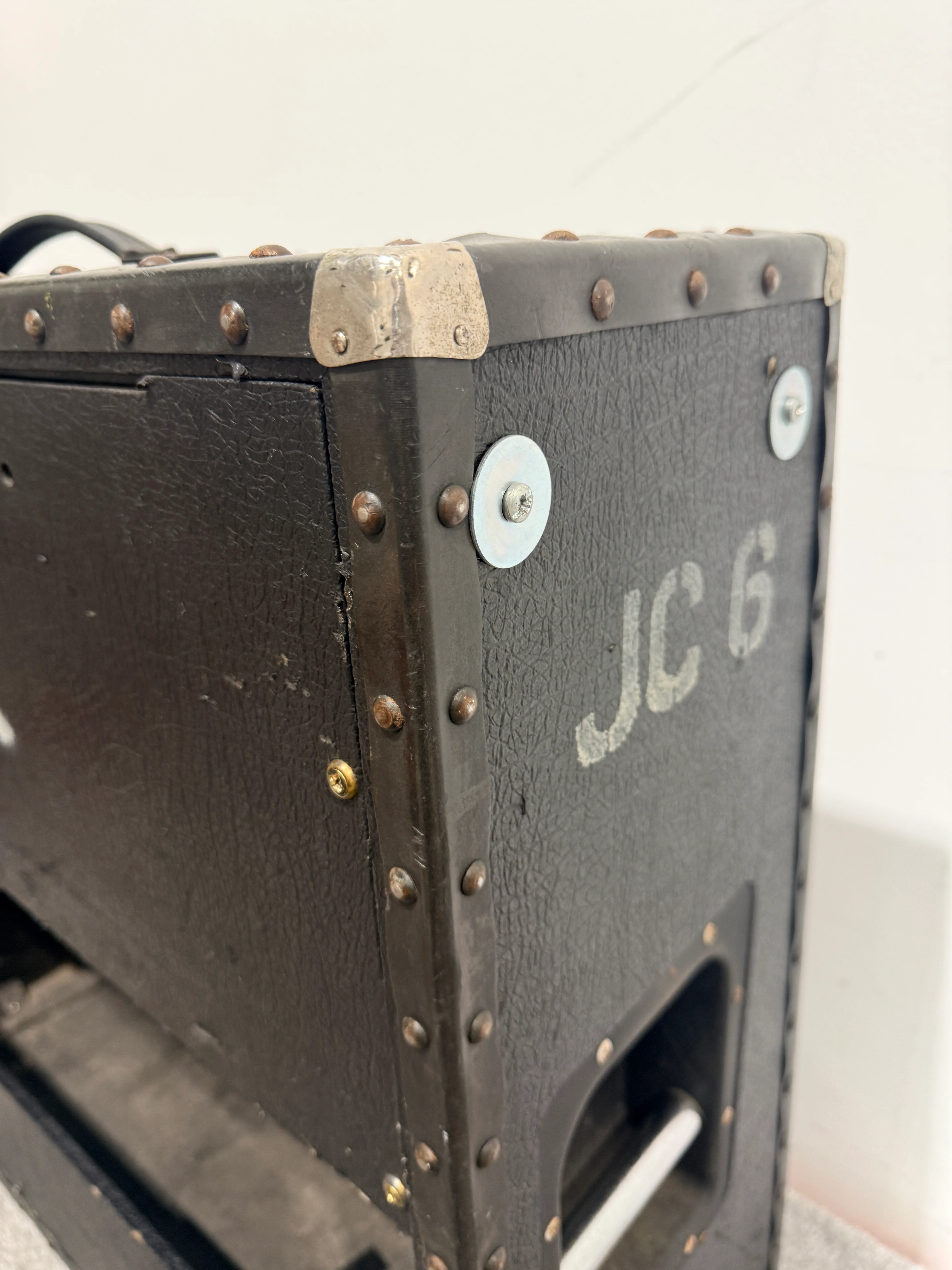 Roland JC-160 Jazz Chorus Guitar Amplifier 120-Watt 4x10" - Iconic Stereo Chorus - Very Good w/ Flight Case & Power Supply - Image 16