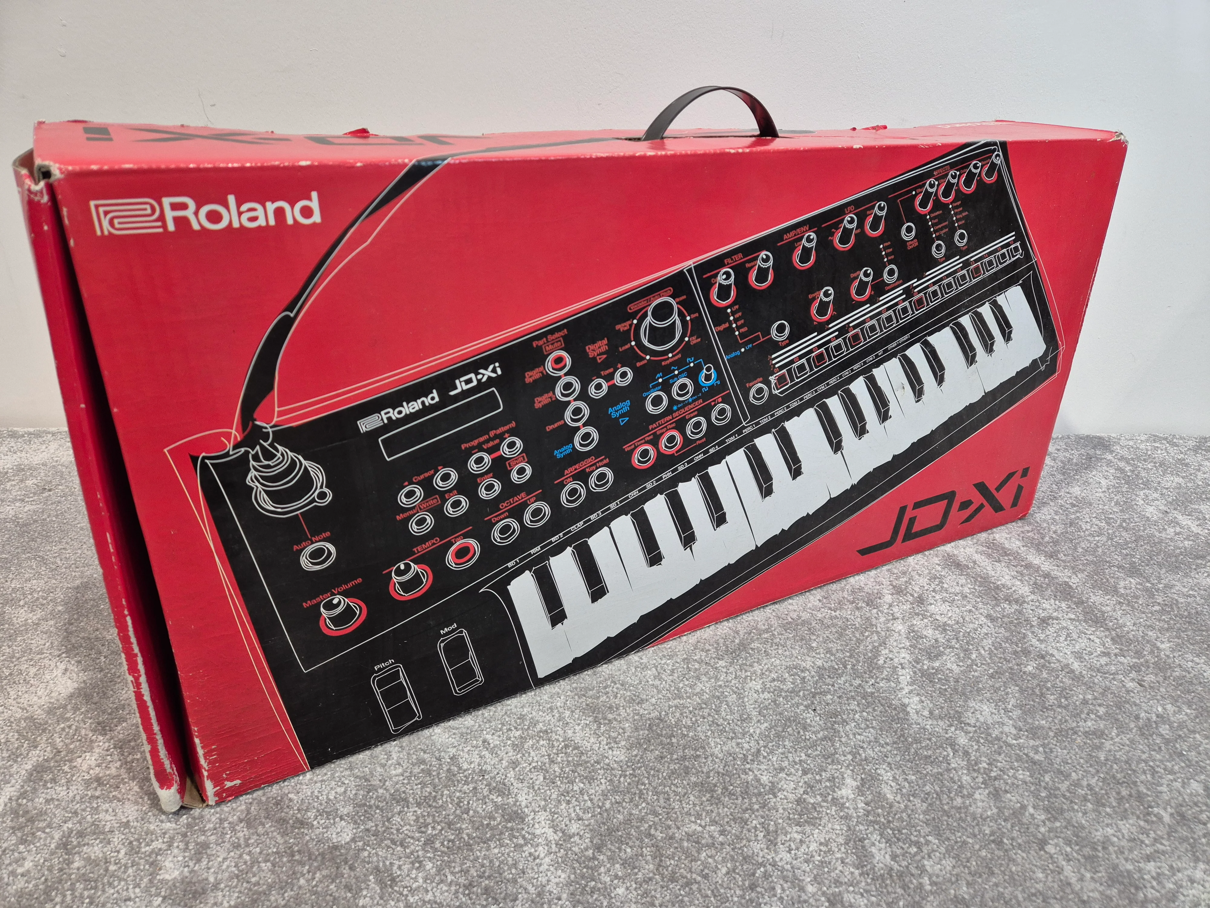 Roland JD-XI - Interactive Crossover Synthesizer w/ Original Box - Image 11