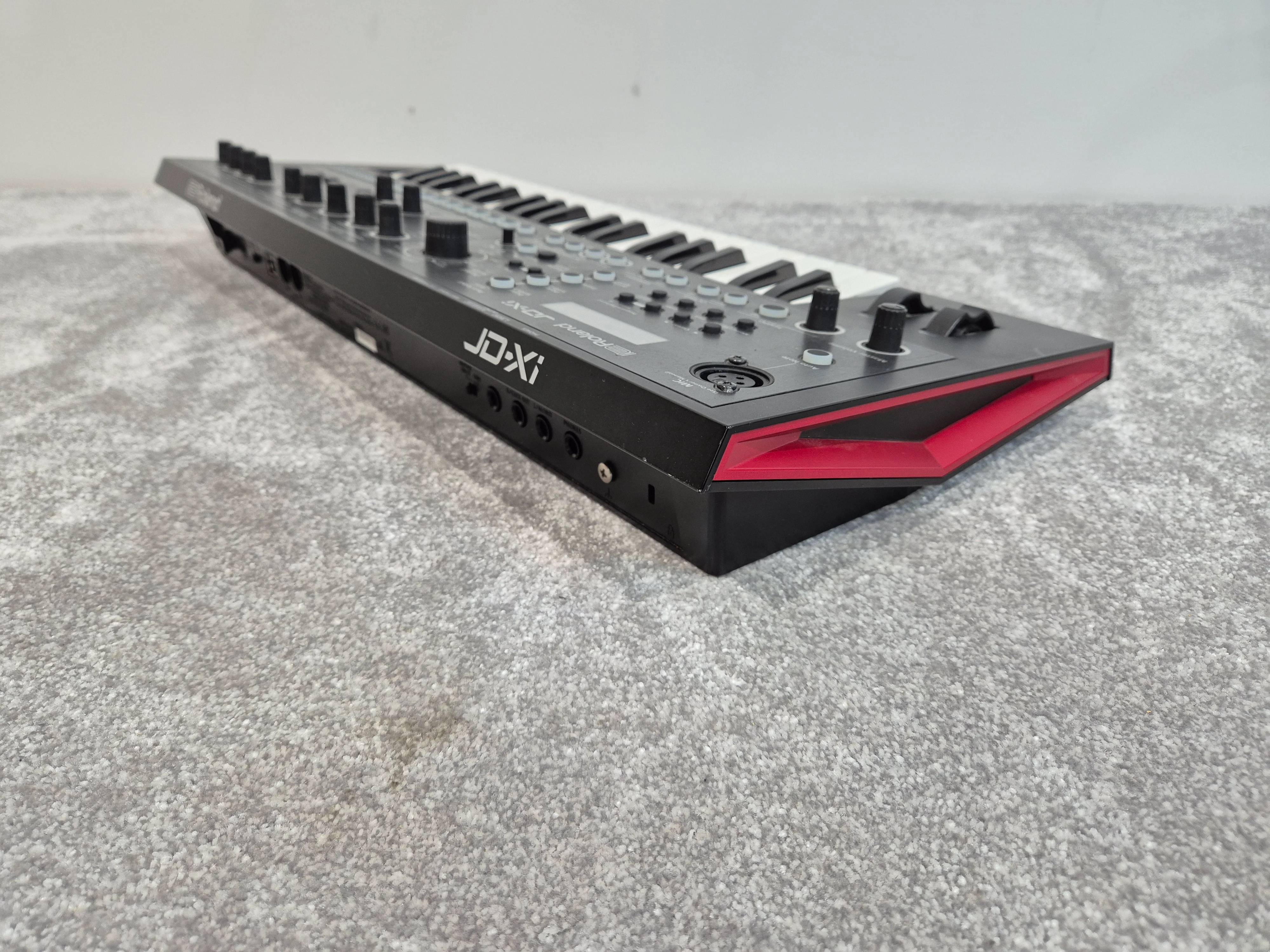 Roland JD-XI - Interactive Crossover Synthesizer w/ Original Box - Image 7