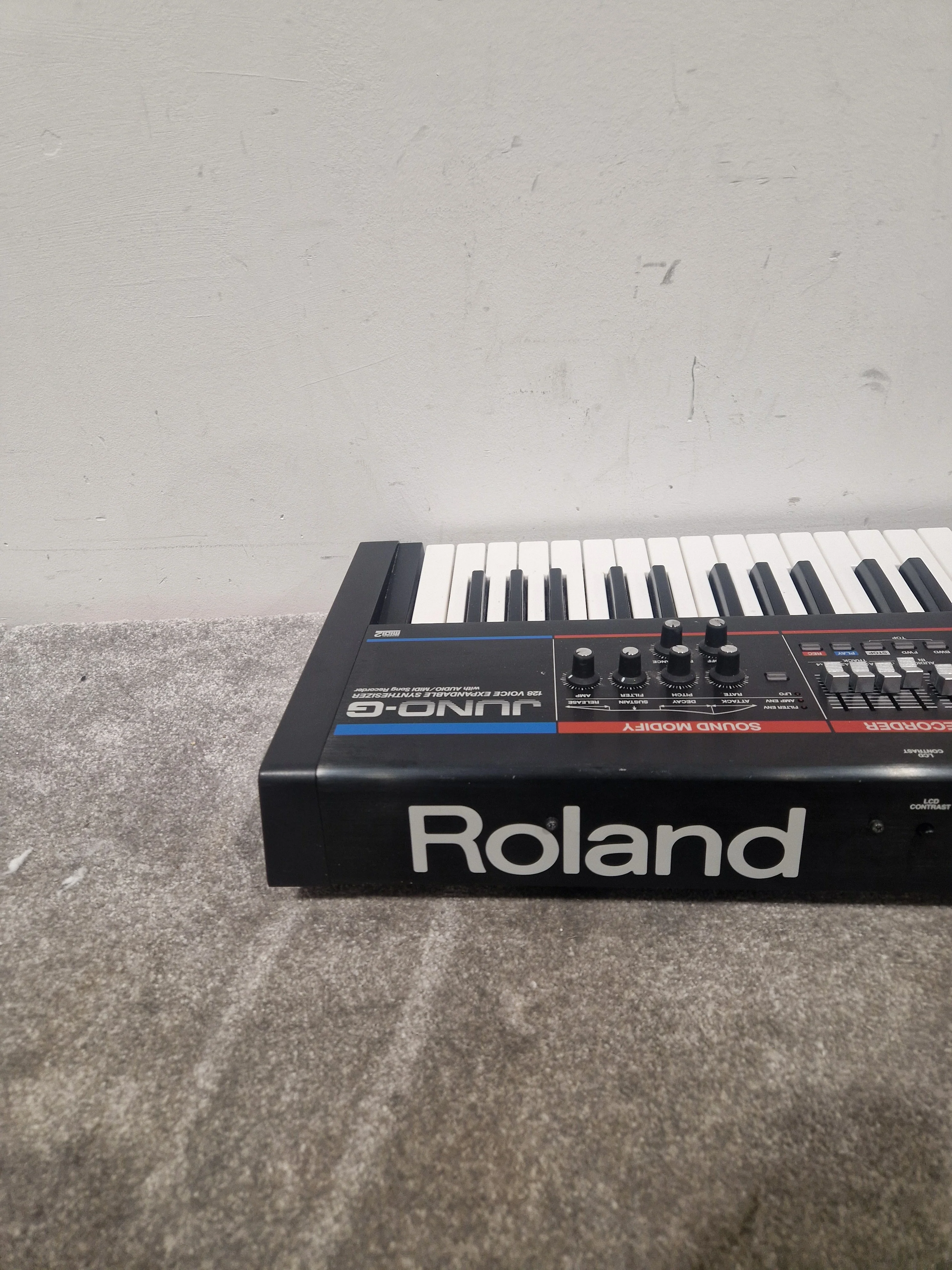 Roland JUNO-D Synthesizer - Digital Synth - Spares or Repair w/ Power Supply - Image 12