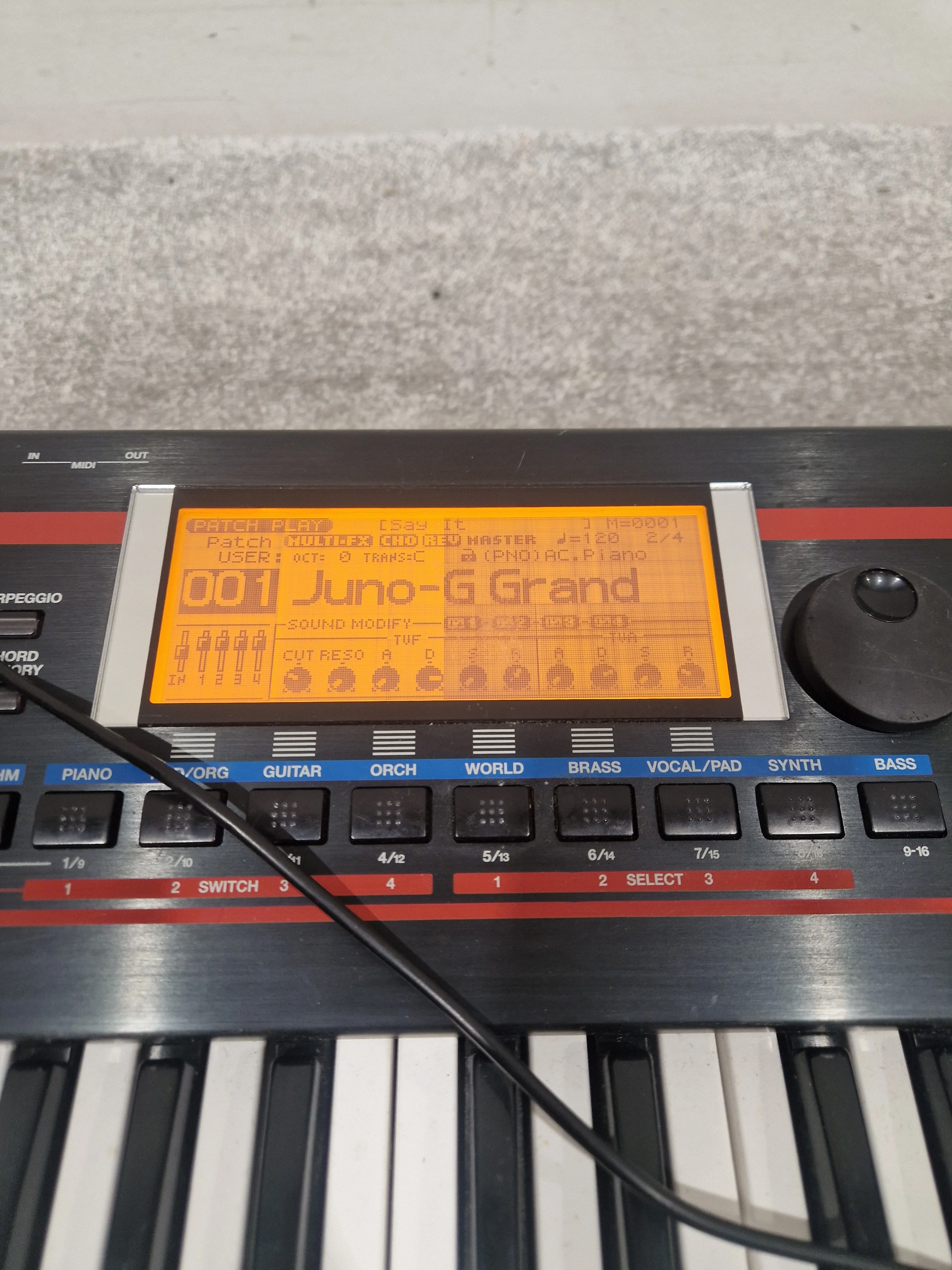 Roland JUNO-D Synthesizer - Digital Synth - Spares or Repair w/ Power Supply - Image 6