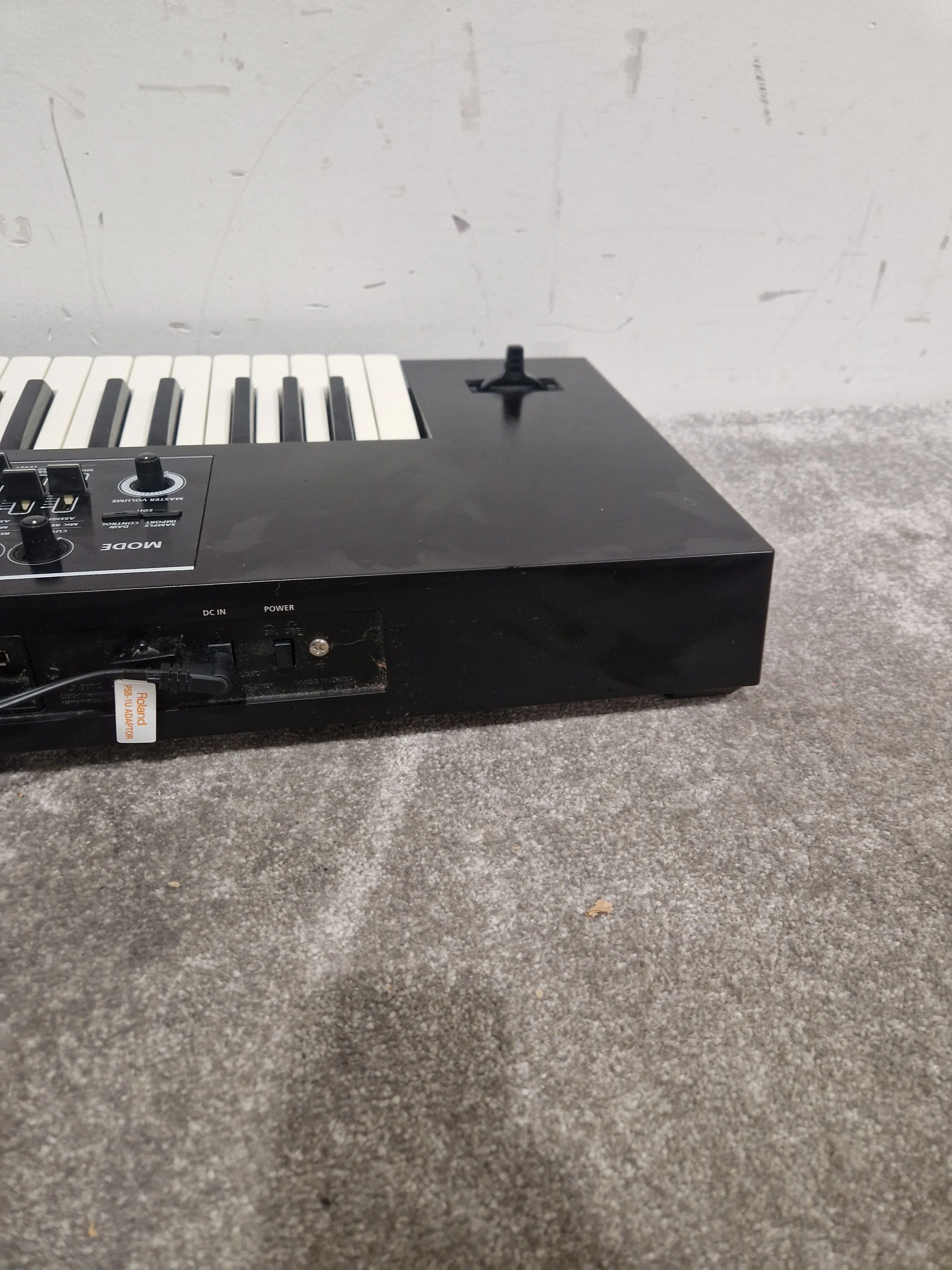 Roland Juno-DS - Keyboard - Black - Excellent w/ Original Box & Manuals - Image 10