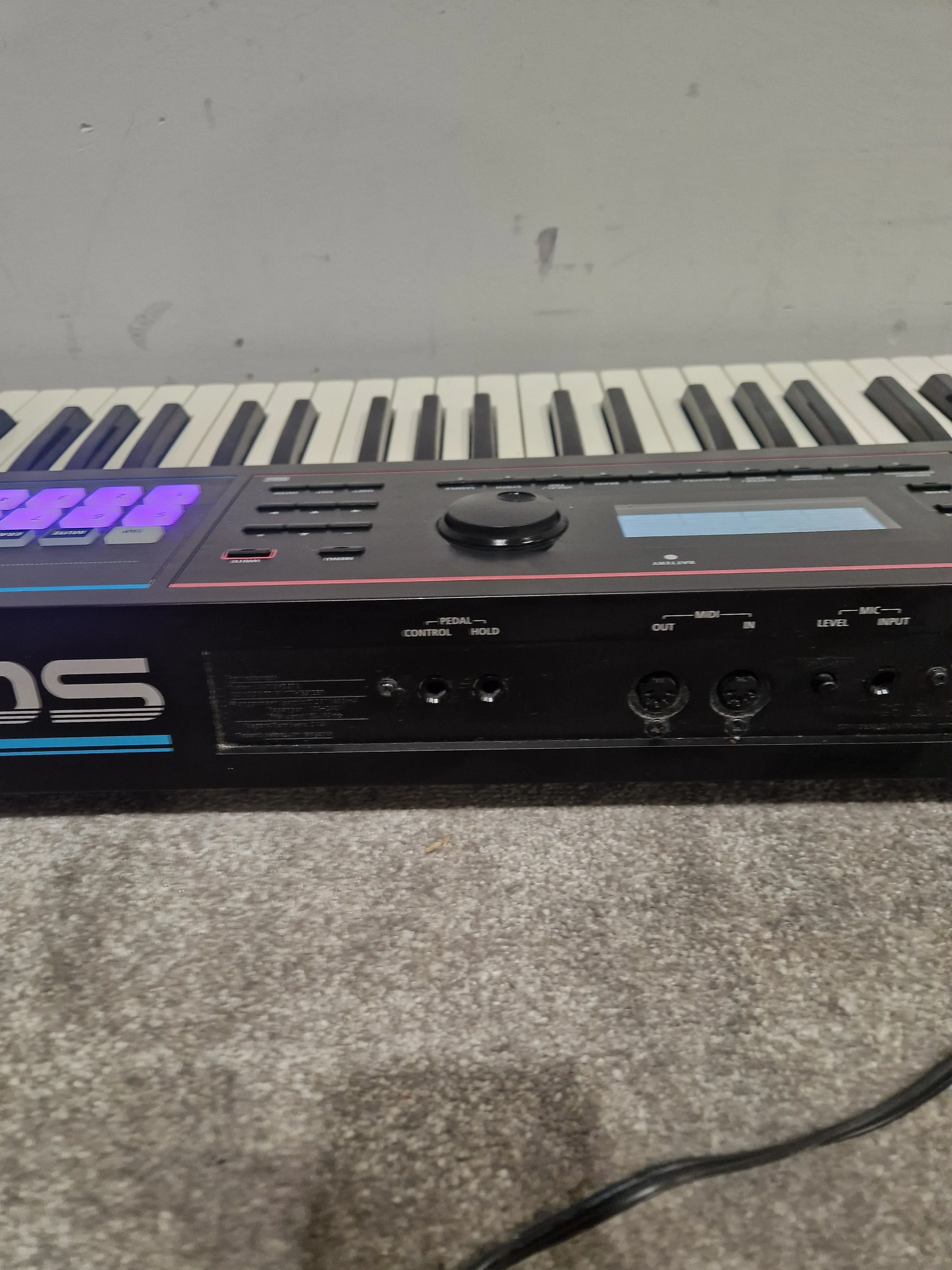 Roland Juno-DS - Keyboard - Black - Excellent w/ Original Box & Manuals - Image 9