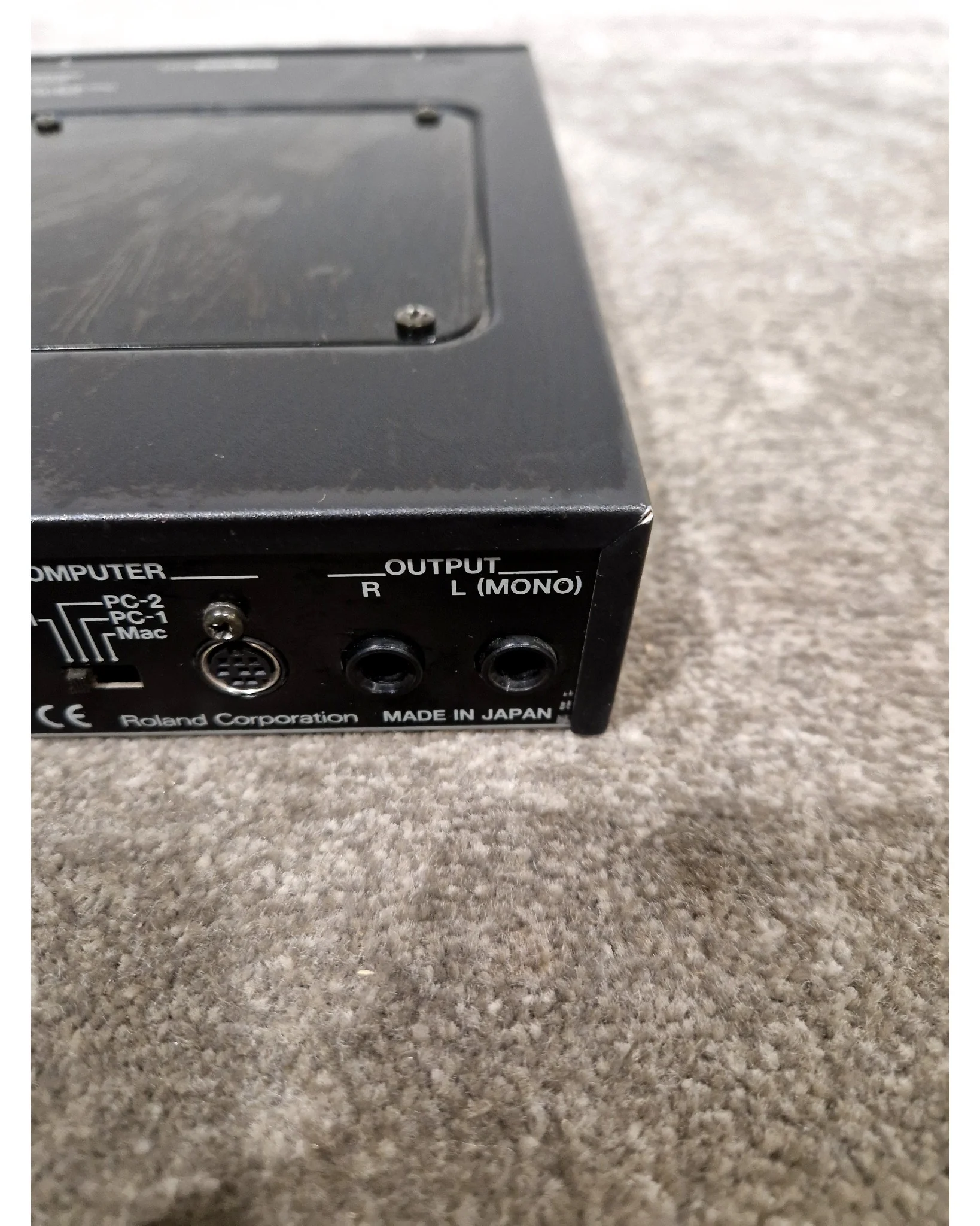 Roland JV-1010 - Sound Module - Good - Image 7