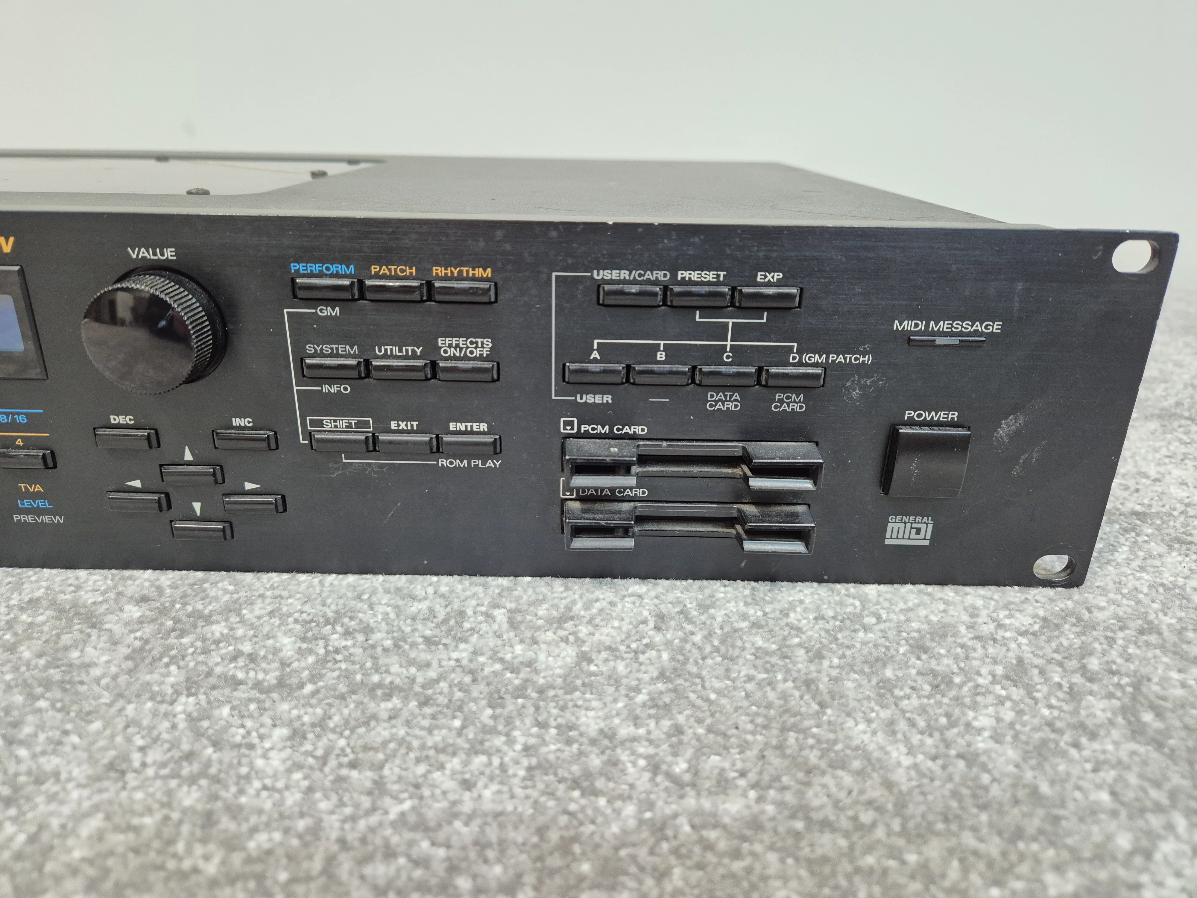 Roland JV-1080 - Sample-Based Synthesizer/Sound Module w/ Manual - Image 3