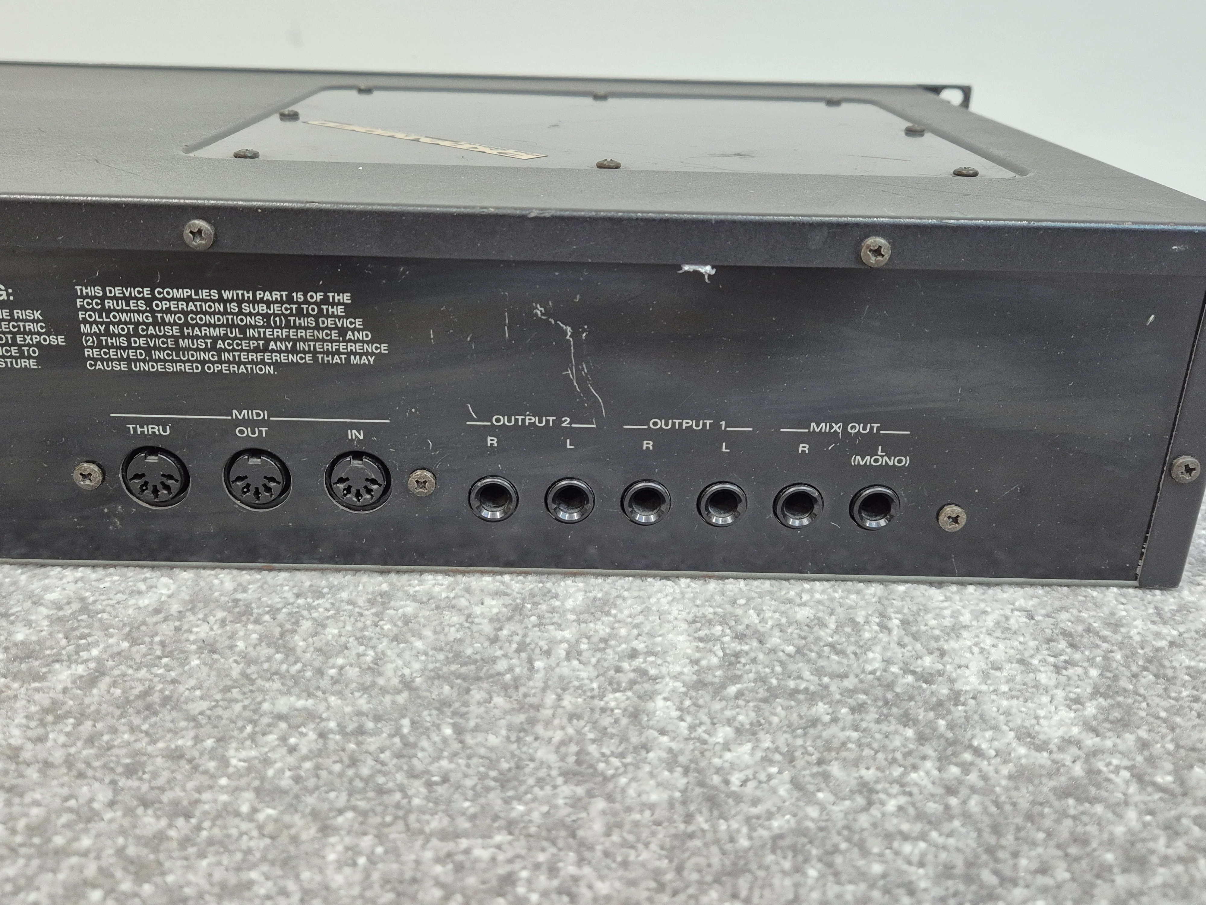 Roland JV-1080 - Sample-Based Synthesizer/Sound Module w/ Manual - Image 9