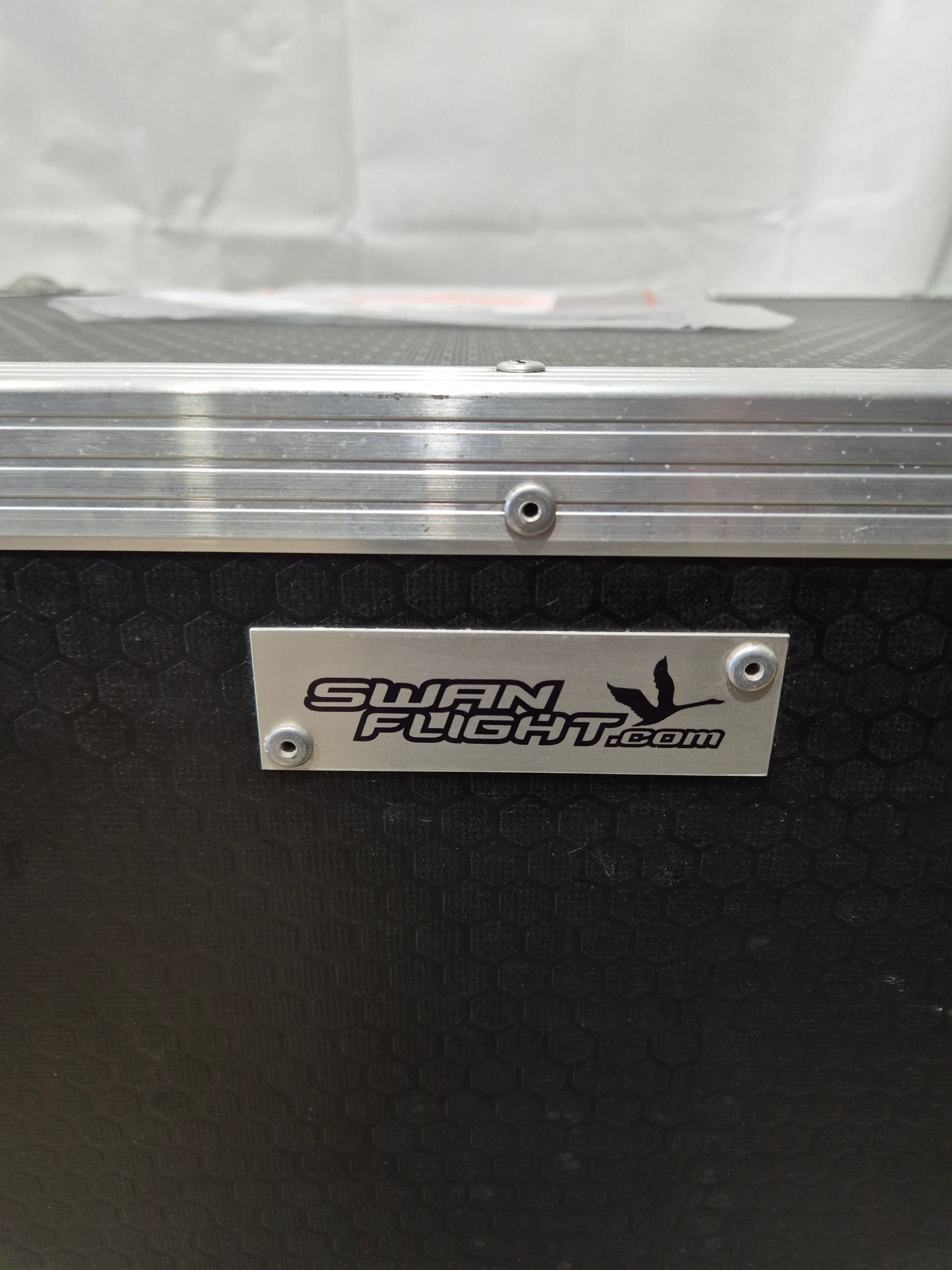 Roland KC550 - 4-Channel Keyboard Amplifier - Excellent w/ Swan Flight Case - Image 12