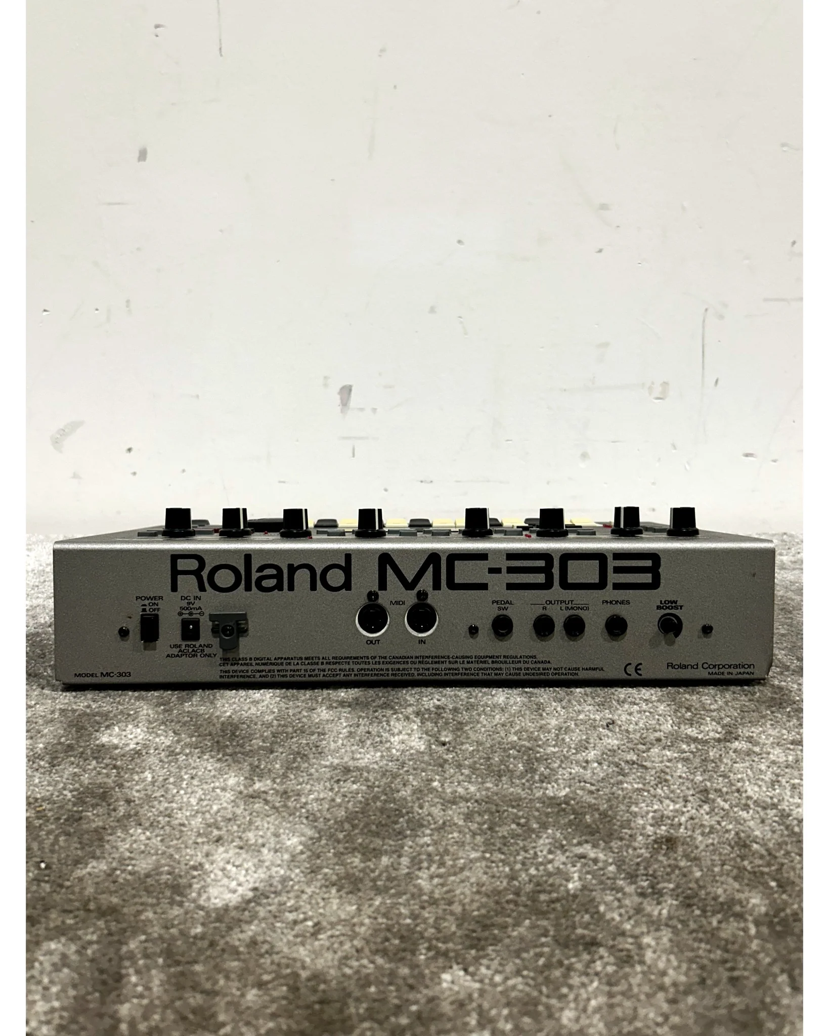 Roland MC-303 - Synthesizer - Silver - Excellent - Image 5