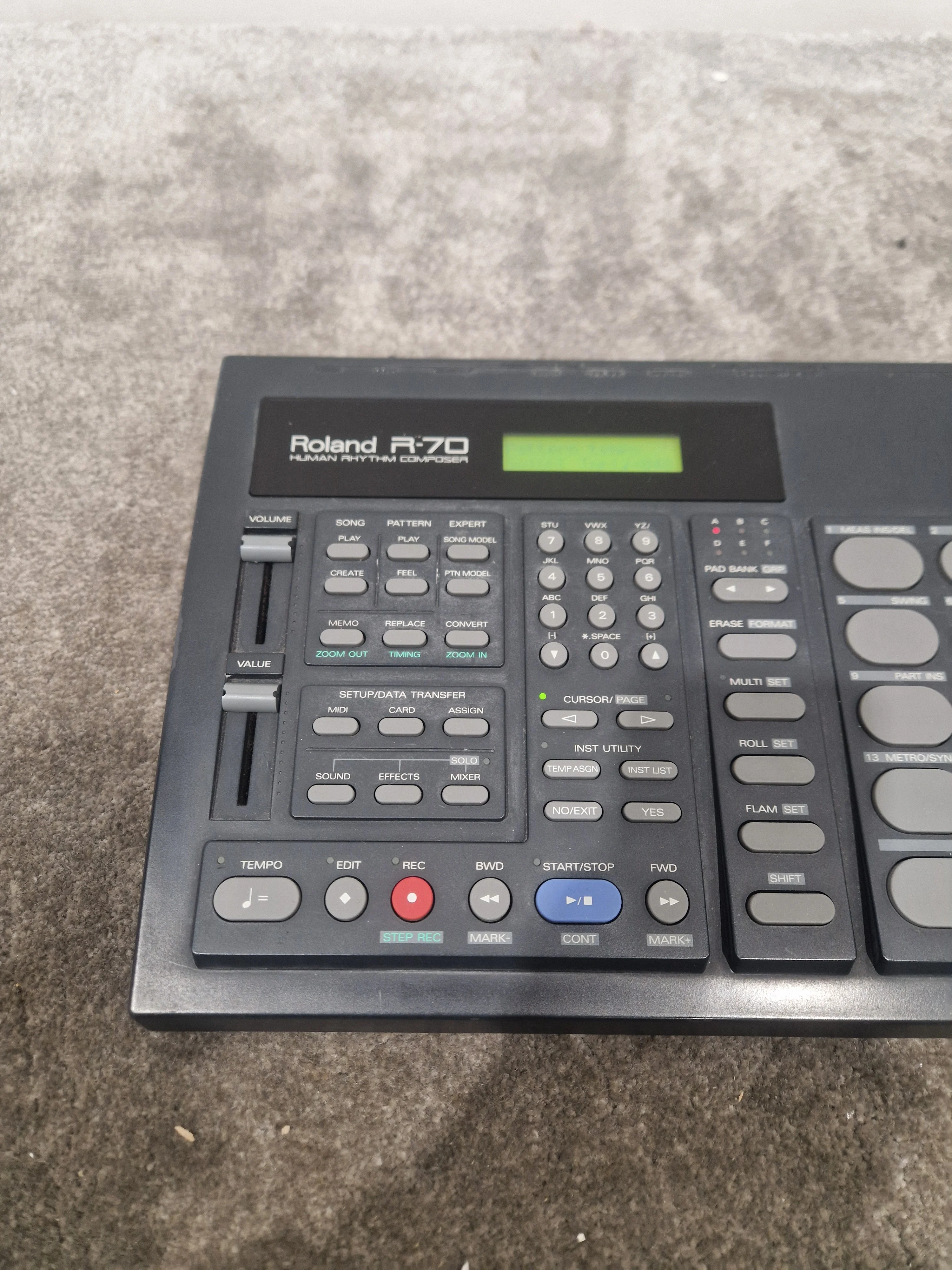 Roland R-70 - Human Rhythm Composer - Black - Excellent w/ Power Supply - Image 10