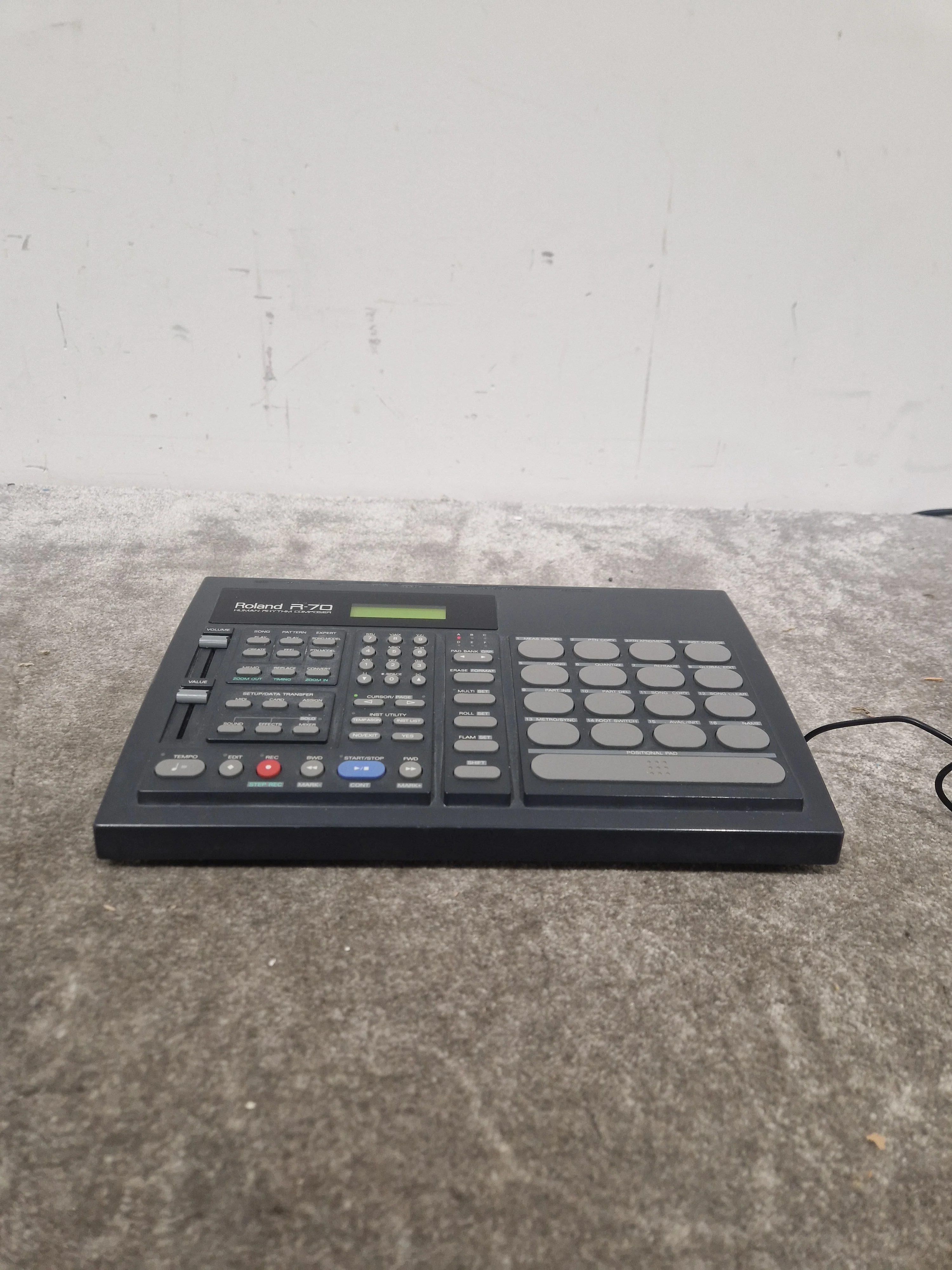 Roland R-70 - Human Rhythm Composer - Black - Excellent w/ Power Supply - Image 4