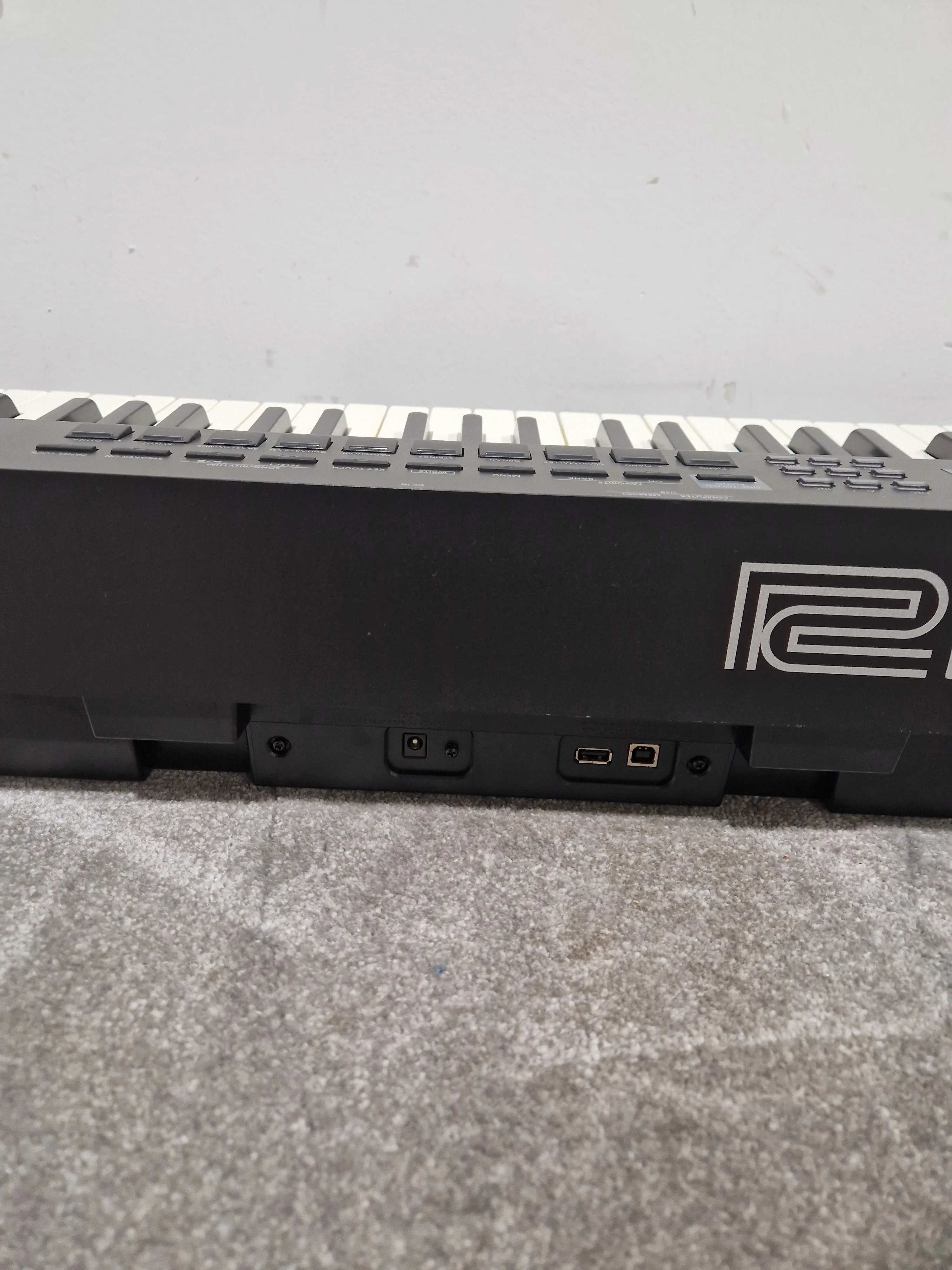 Roland RD-88 Digital Piano - Authentic Sounds - Excellent w/ Power Supply & Pedal - Image 10