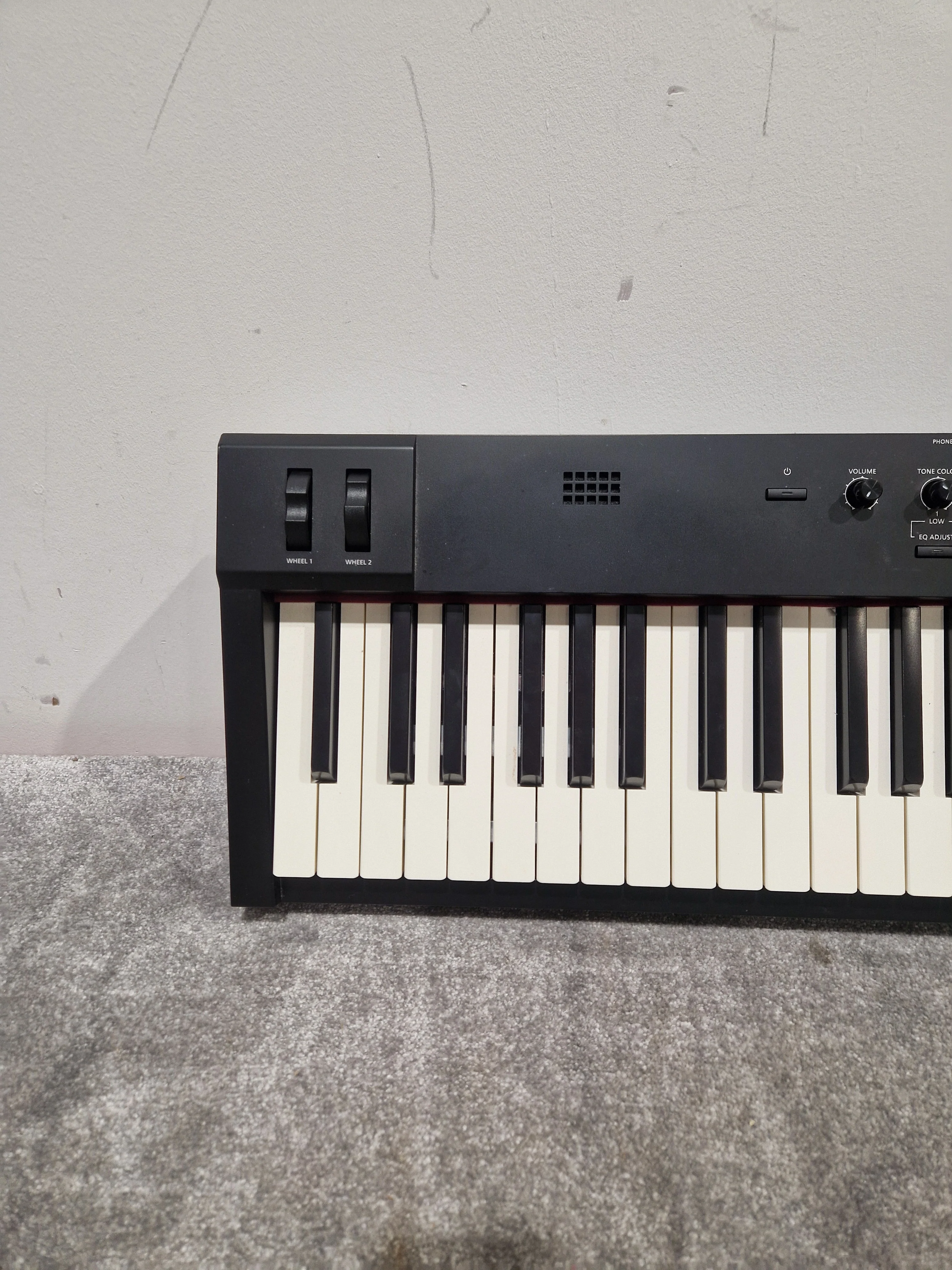 Roland RD-88 Digital Piano - Authentic Sounds - Excellent w/ Power Supply & Pedal - Image 18