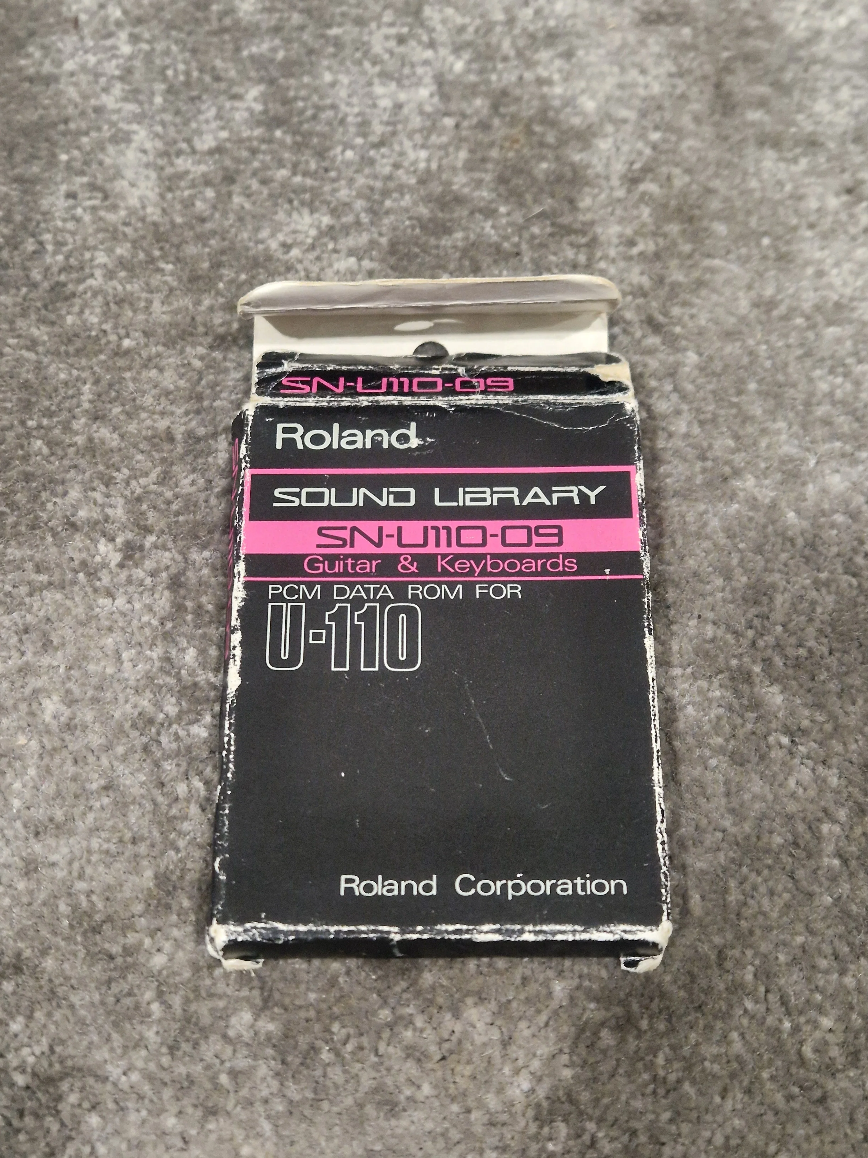 Roland SN-U110-09 Sound Library For Roland U-110 Sound Library - Classic Collection - Excellent w/ Original Box - Image 2
