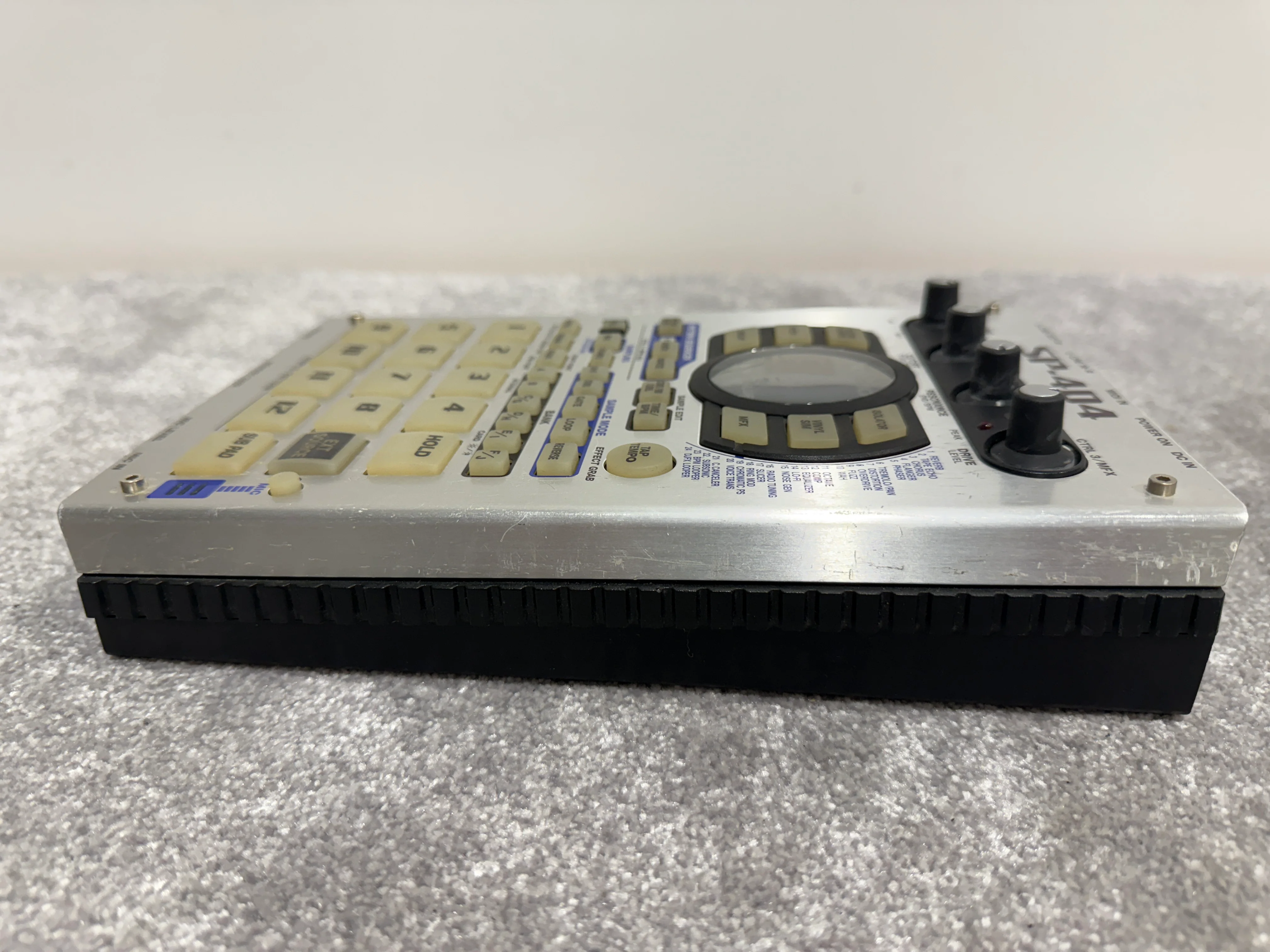 Roland SP-404 (MK1) Electronic Sampler  w/ Original Power Supply - Image 8