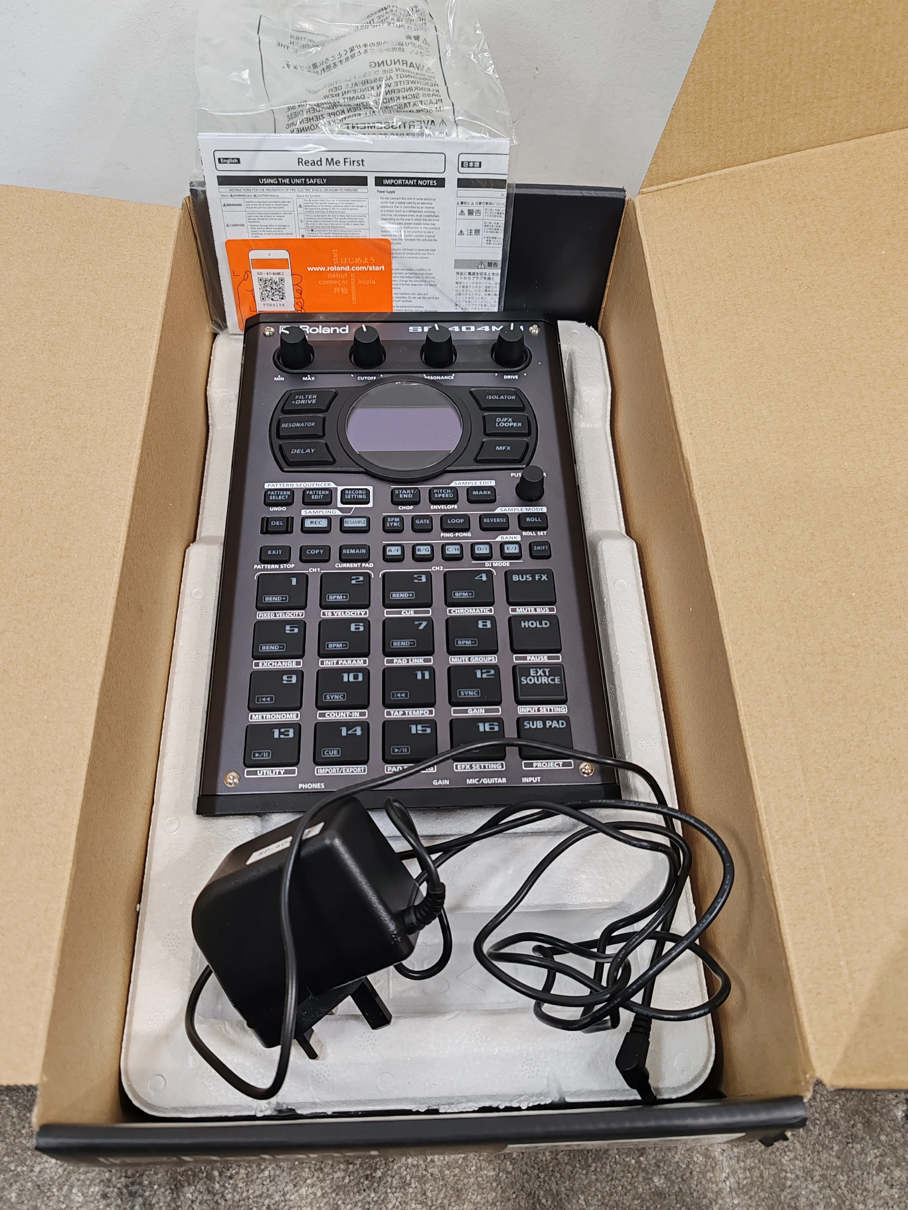 Roland Sp-404 Mkii - Portable Sampler, Sequencer - Excellent w/ Original Box & Power Supply & Manuals - Image 5
