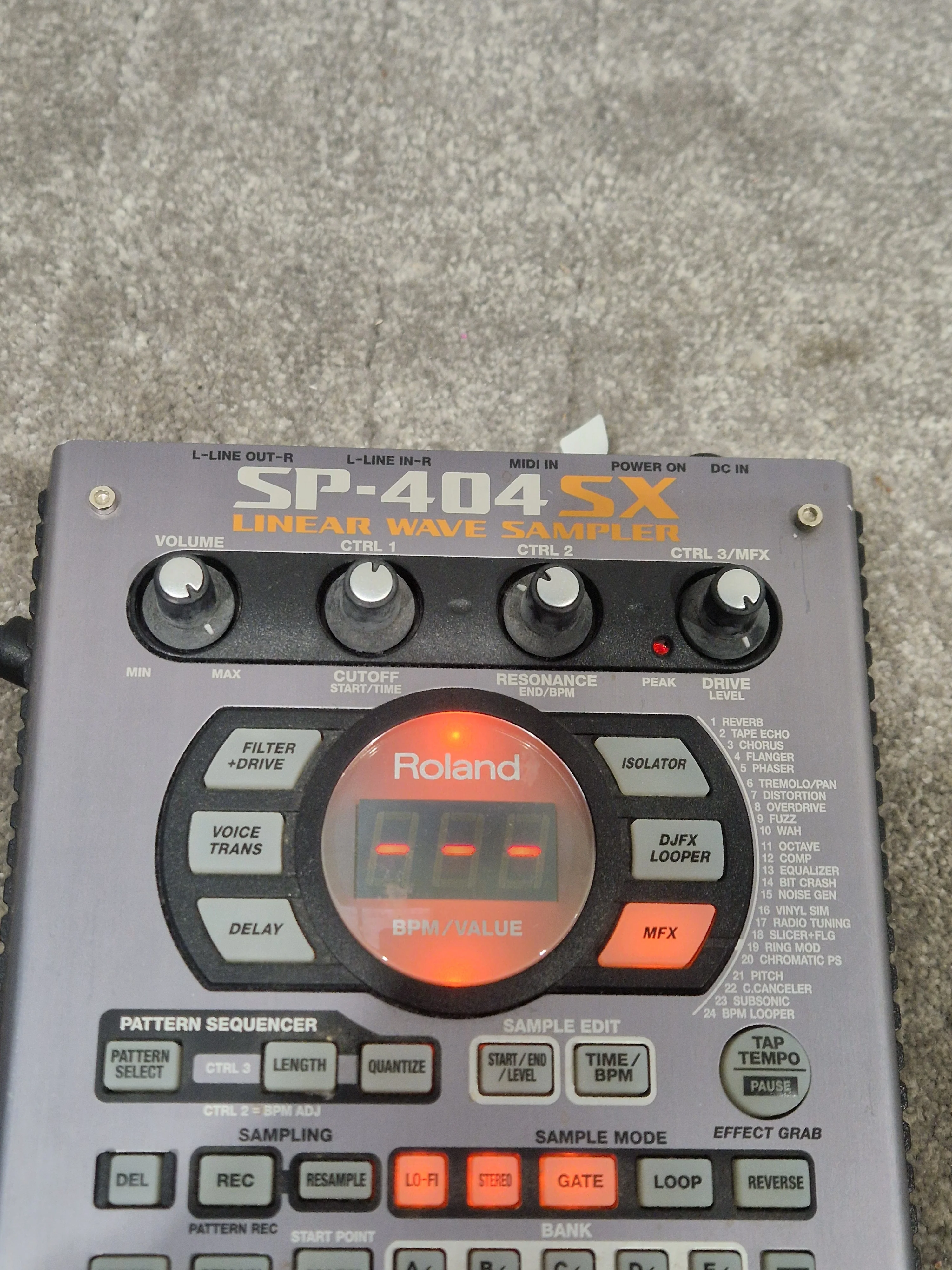 Roland SP-404SX - Linear Wave Sampler - Excellent w/ Power Supply & Manuals - Image 9