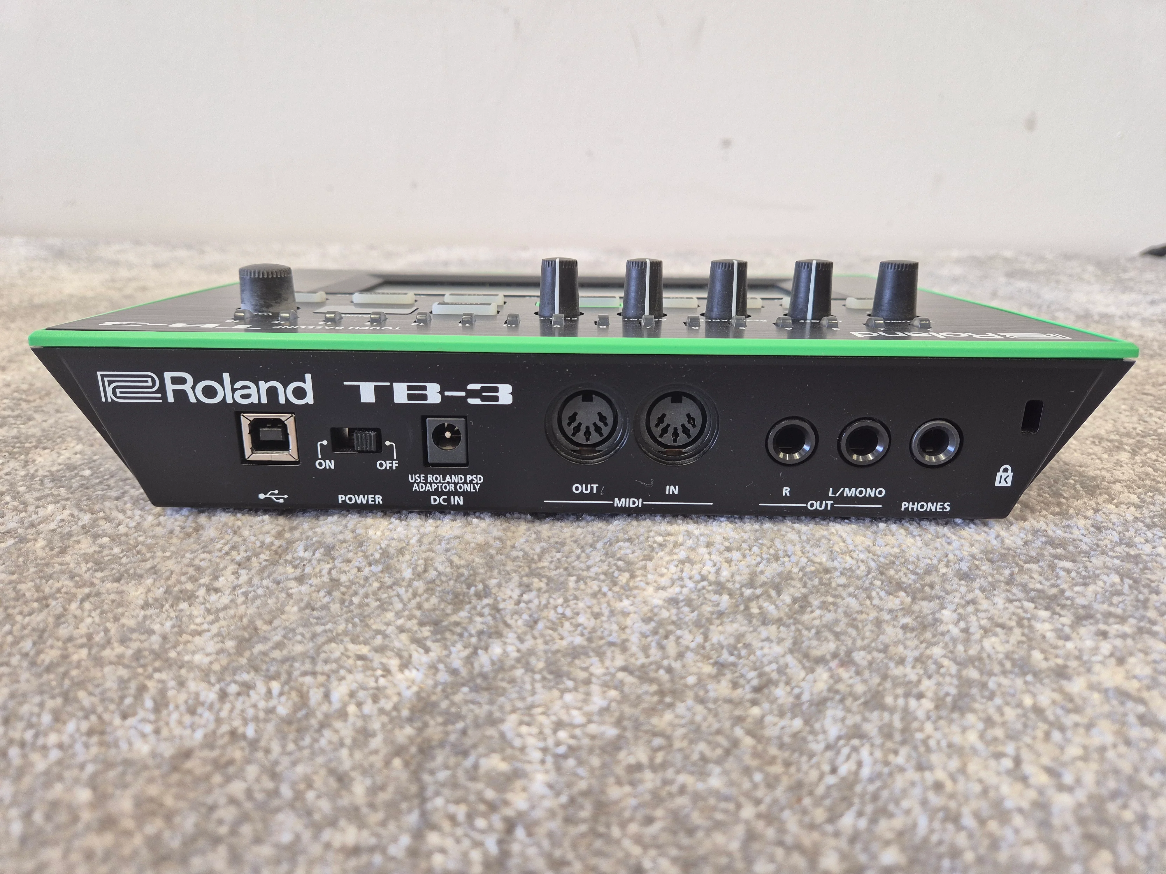 Roland TB-3 Touch Bassline - Bass Synthesizer w/ Original Box - Image 6