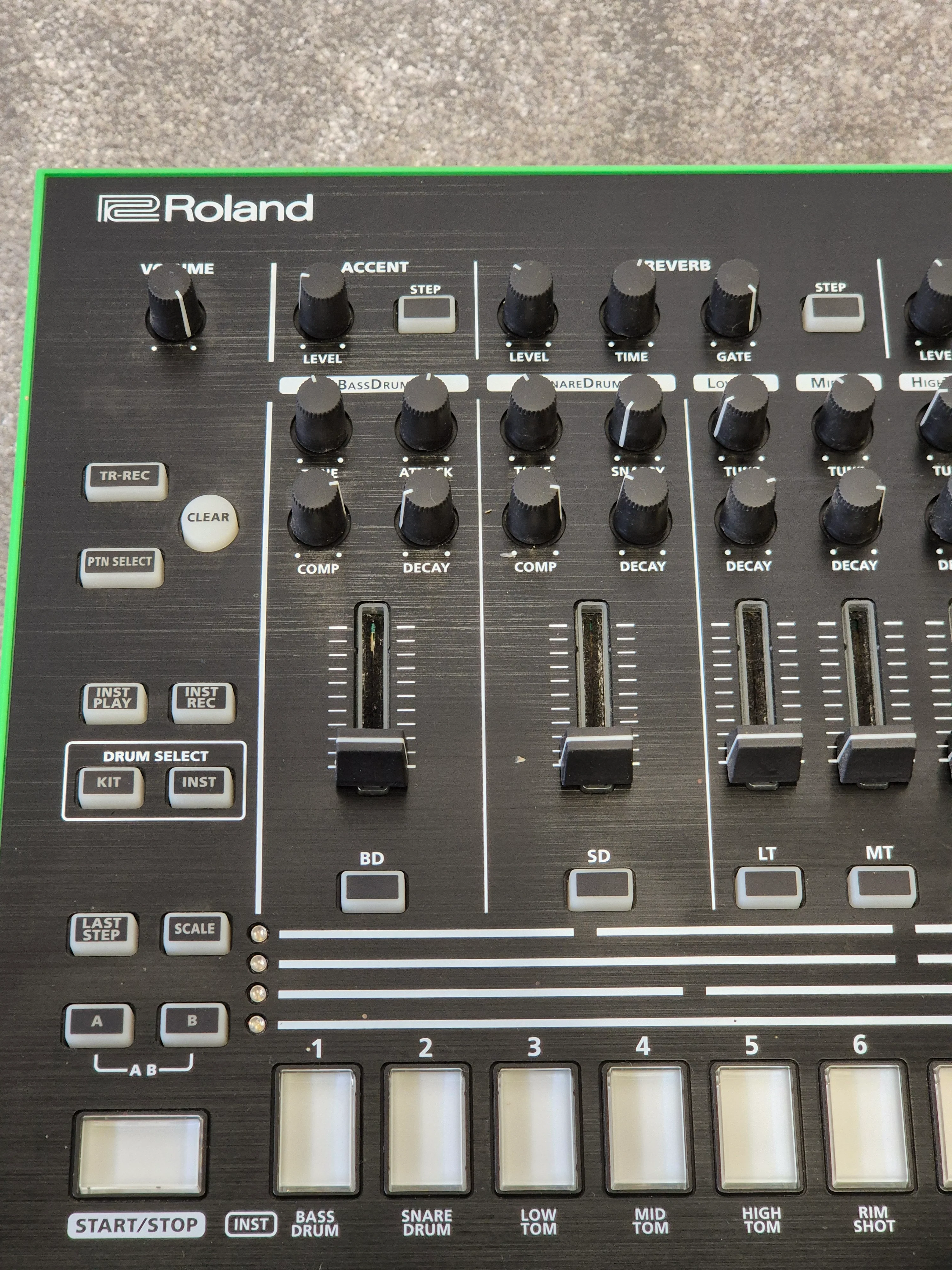 Roland TR-8 Drum Machine - Excellent w/ Original Box - Image 11