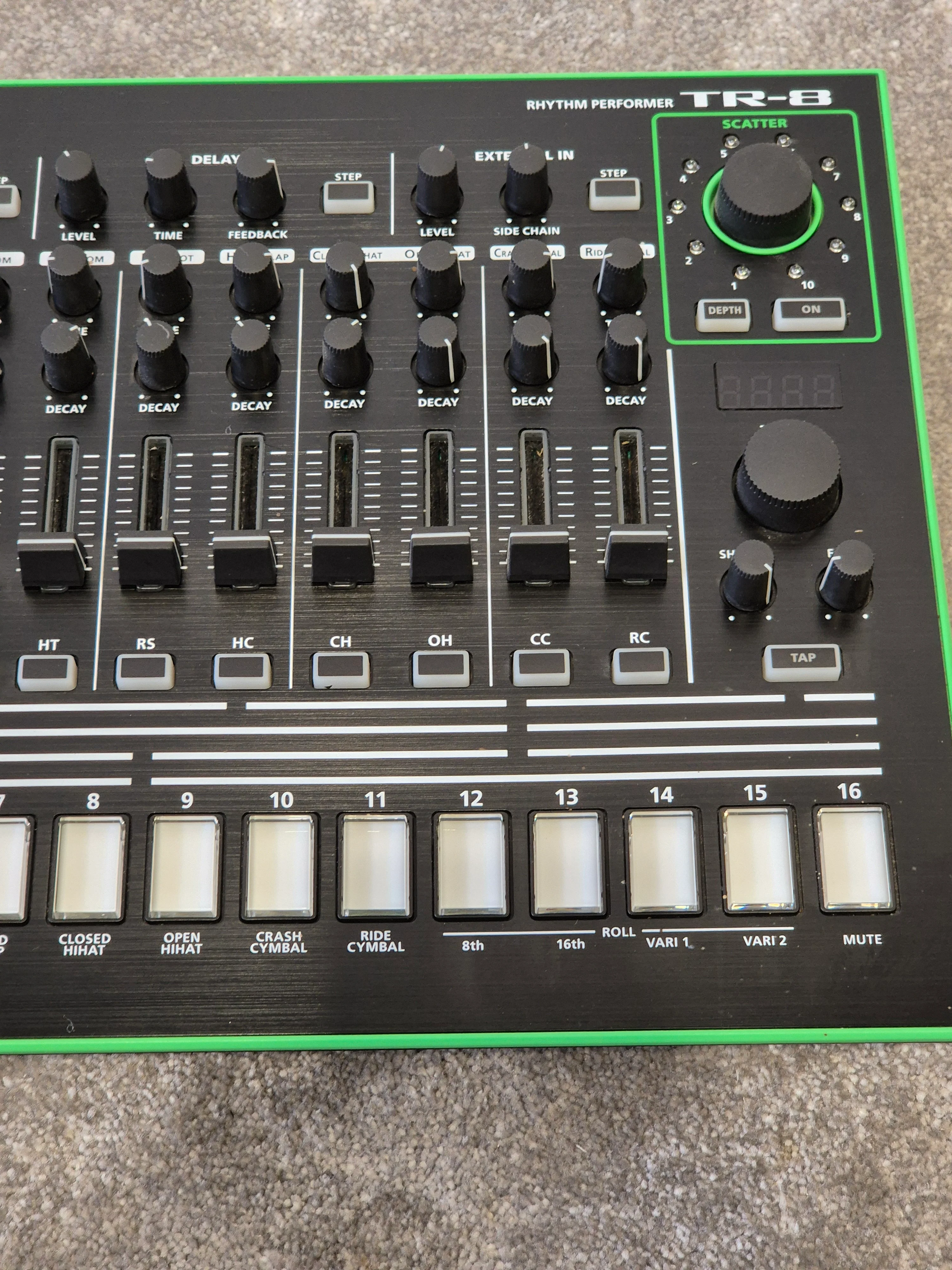 Roland TR-8 Drum Machine - Excellent w/ Original Box - Image 12