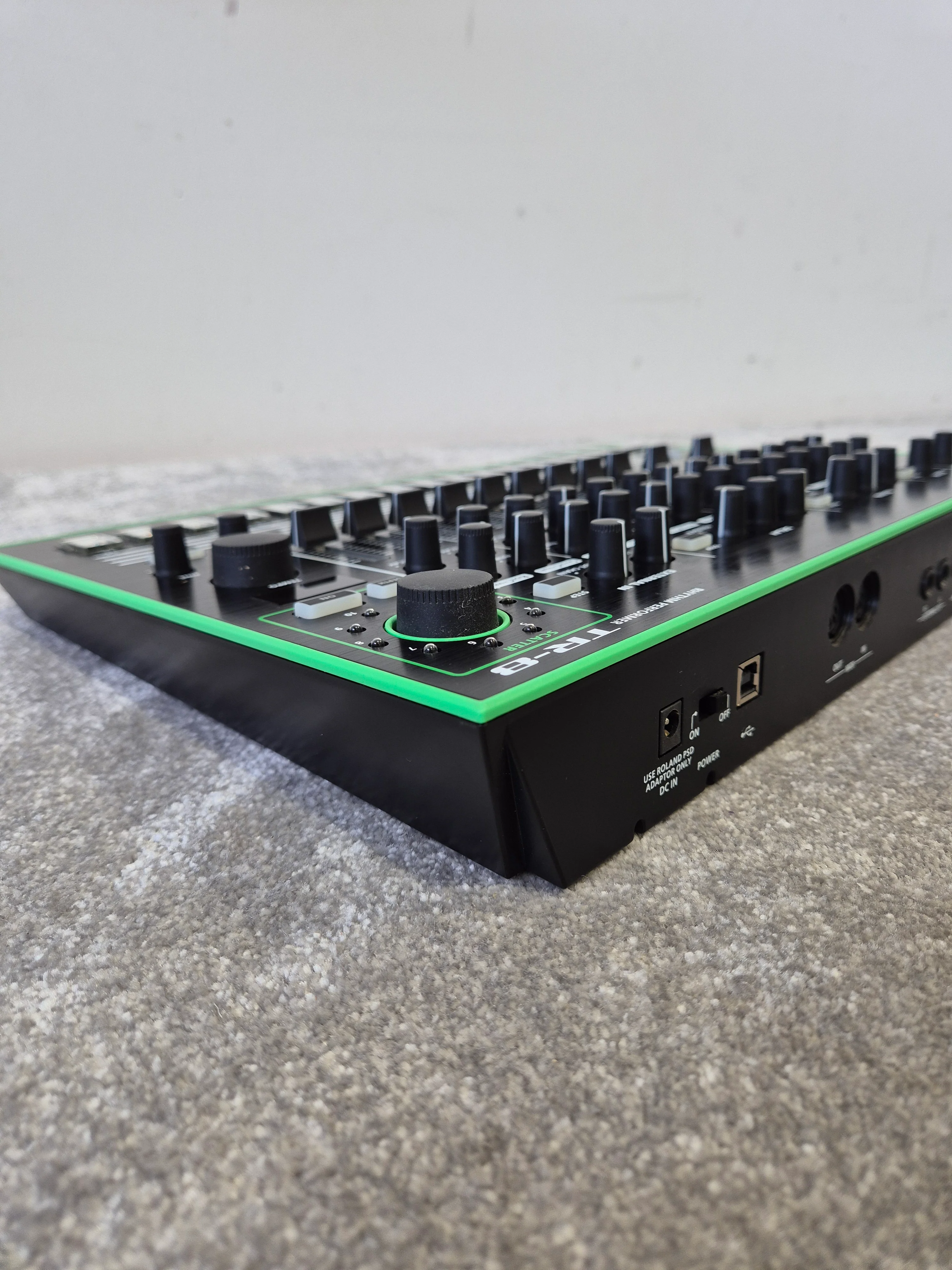 Roland TR-8 Drum Machine - Excellent w/ Original Box - Image 4