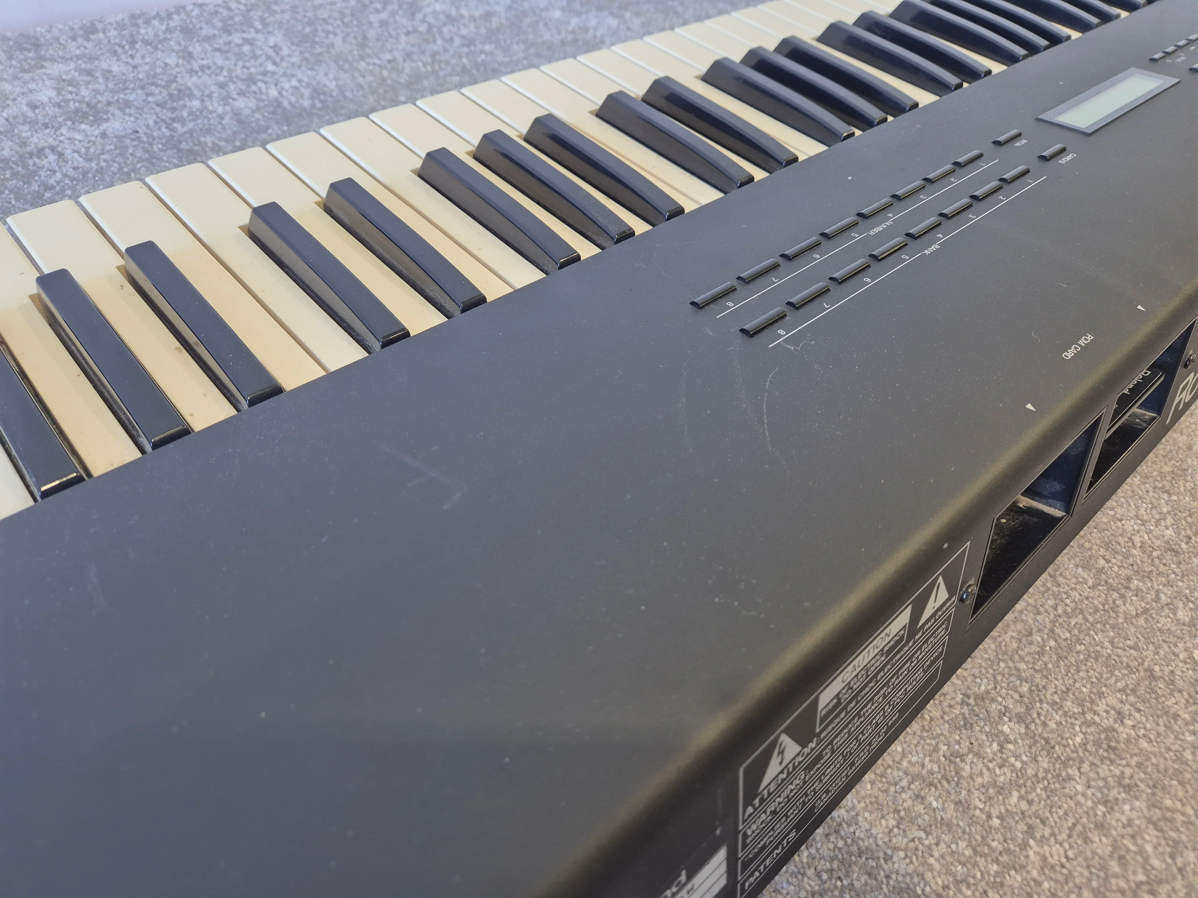 Roland U-20 - PCM-Sample Synthesizer w/ Original Box (Spares or Repairs) - Image 11