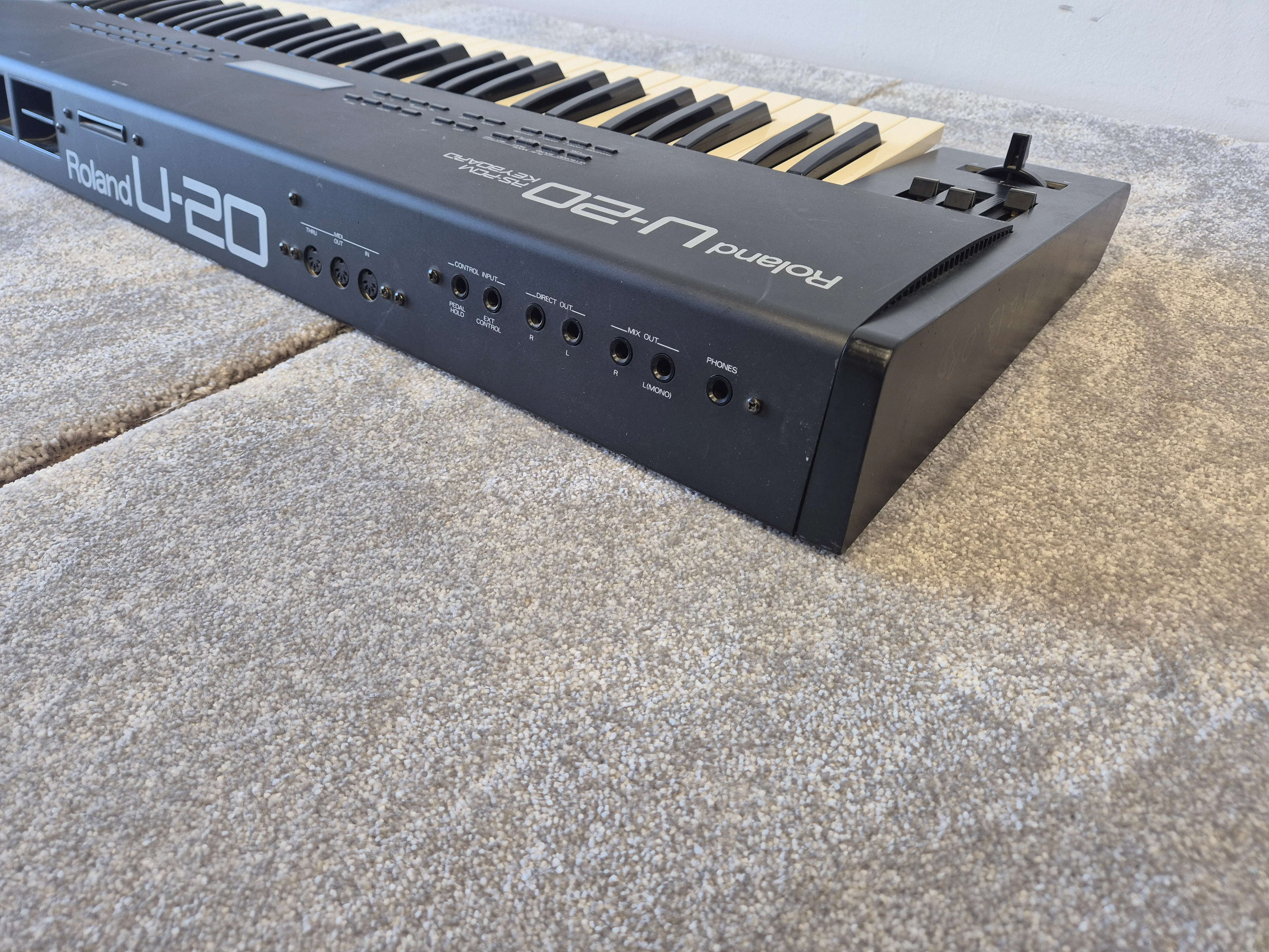 Roland U-20 - PCM-Sample Synthesizer w/ Original Box (Spares or Repairs) - Image 12