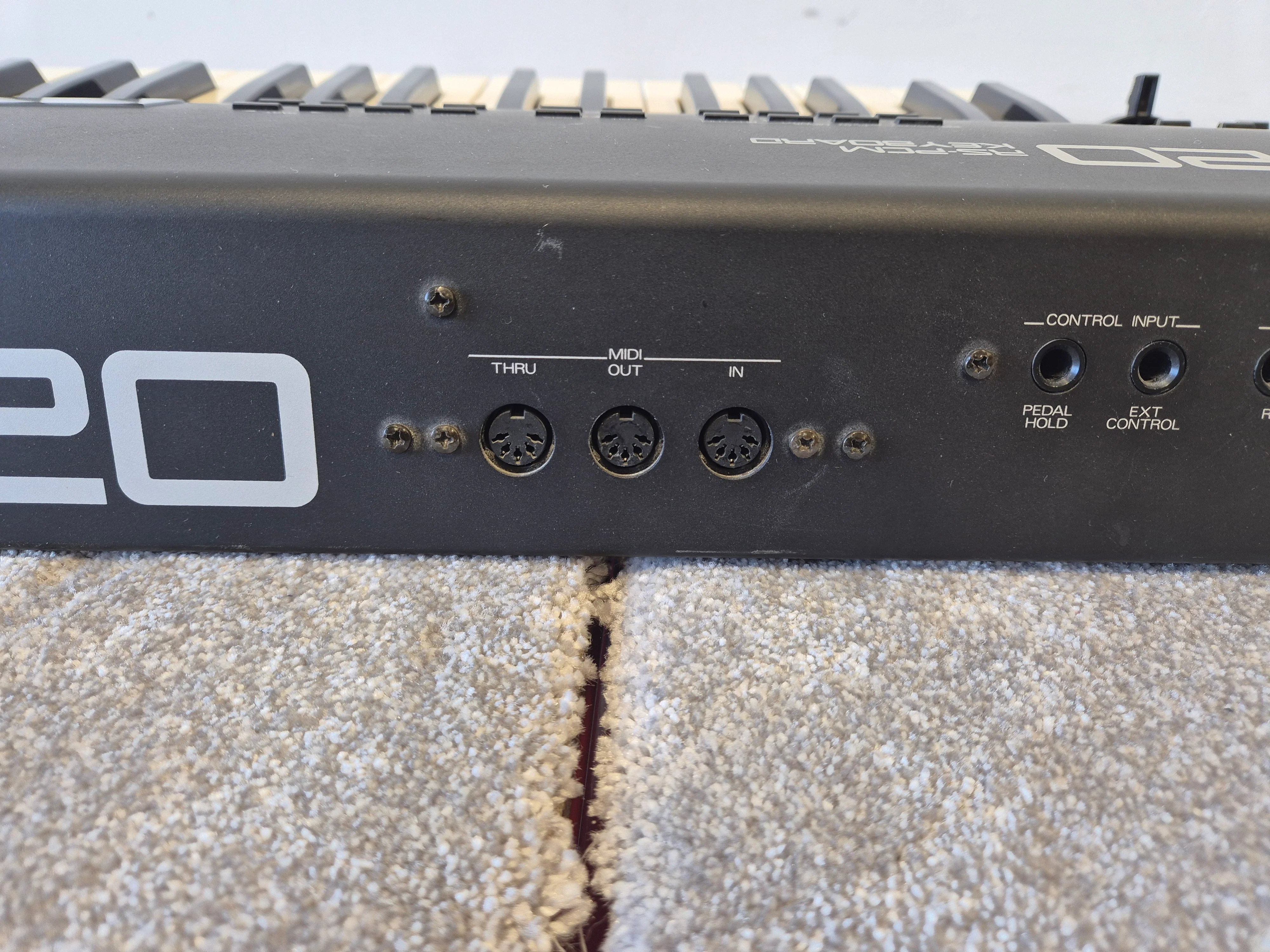 Roland U-20 - PCM-Sample Synthesizer w/ Original Box (Spares or Repairs) - Image 14
