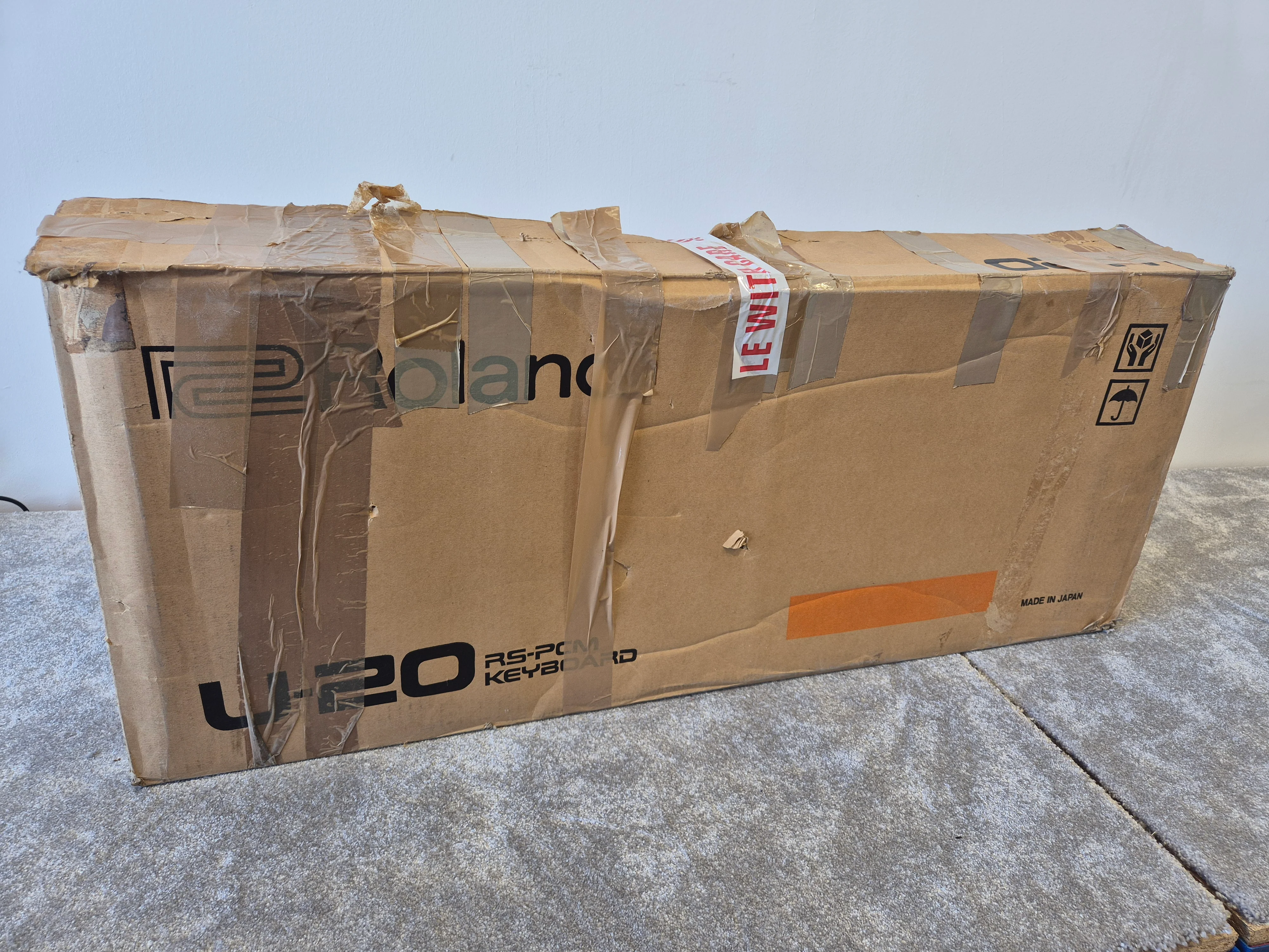 Roland U-20 - PCM-Sample Synthesizer w/ Original Box (Spares or Repairs) - Image 16