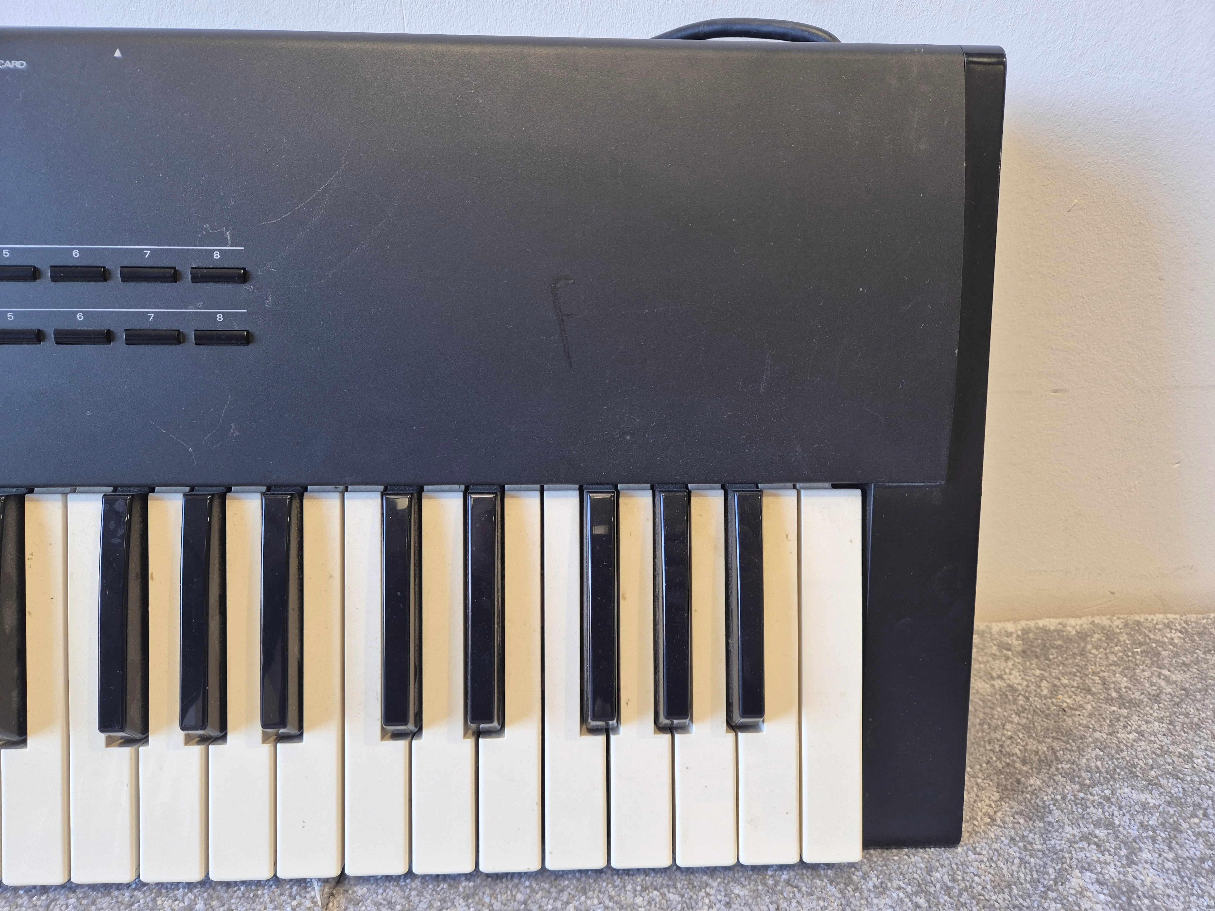 Roland U-20 - PCM-Sample Synthesizer w/ Original Box (Spares or Repairs) - Image 7