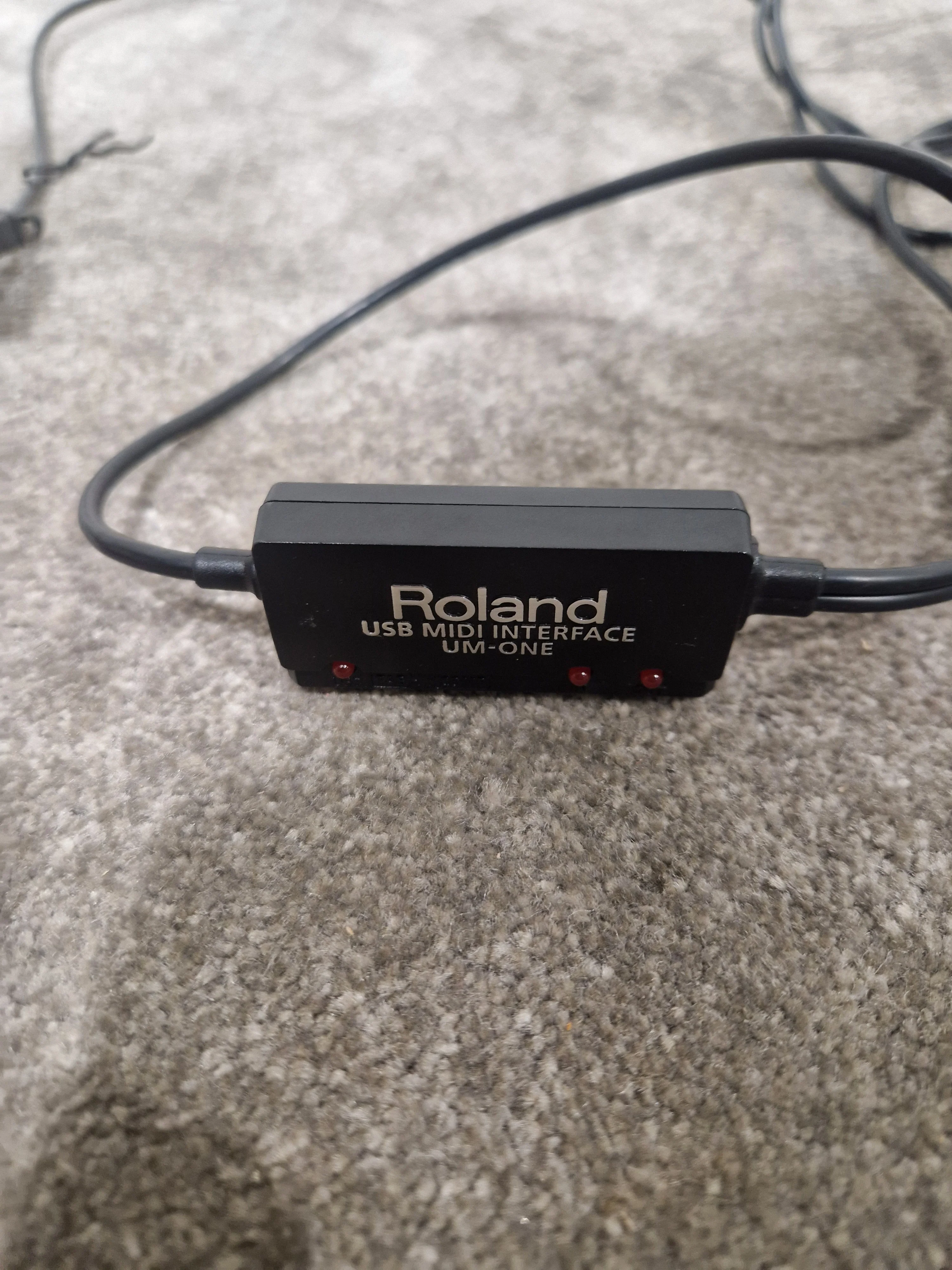 Roland UM One USB MIDI Interface – MIDI Interface - Excellent - Image 9