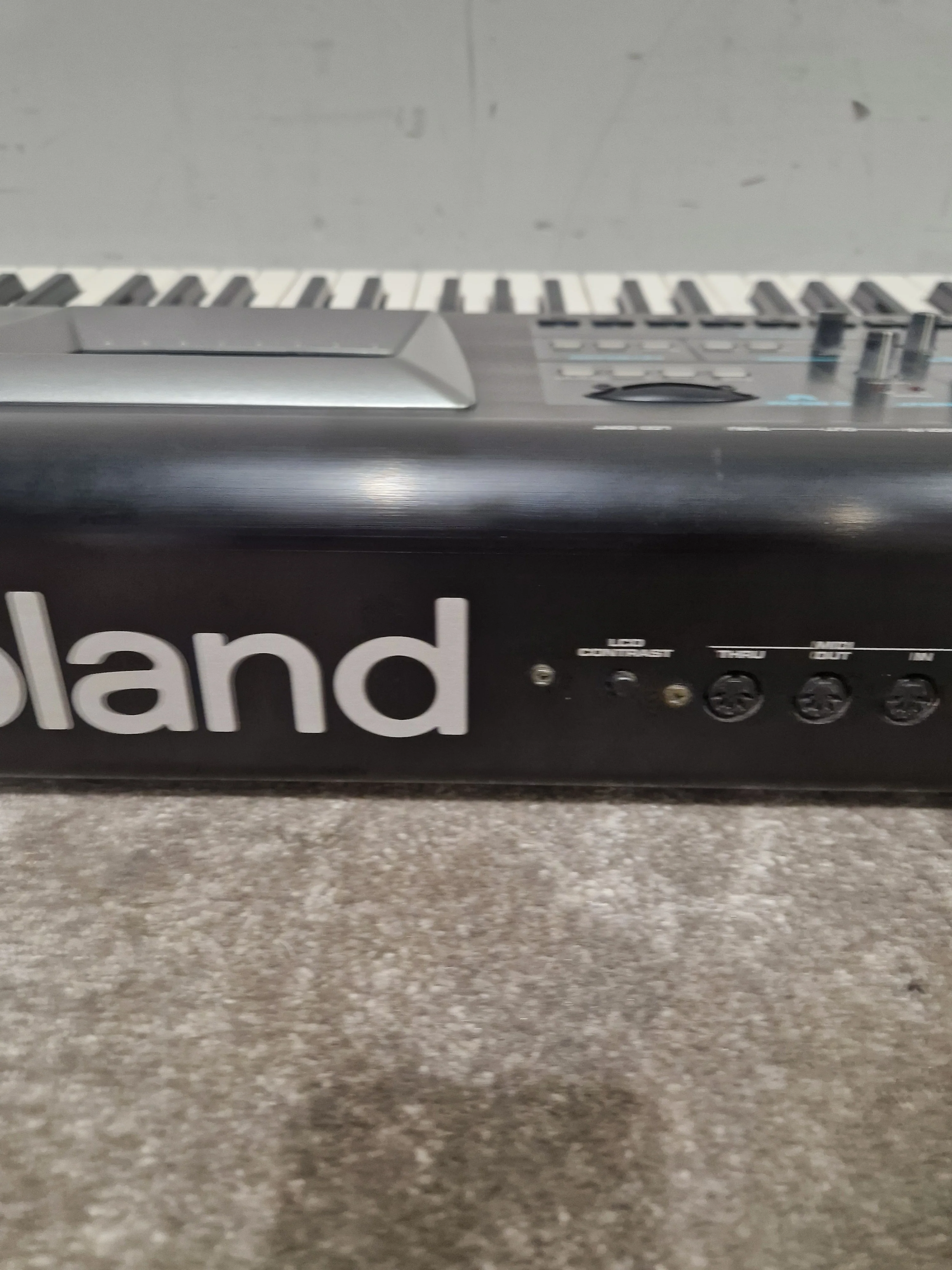 Roland V-Synth - Synthesizer - Black - Good w/ Power Cable - Image 4
