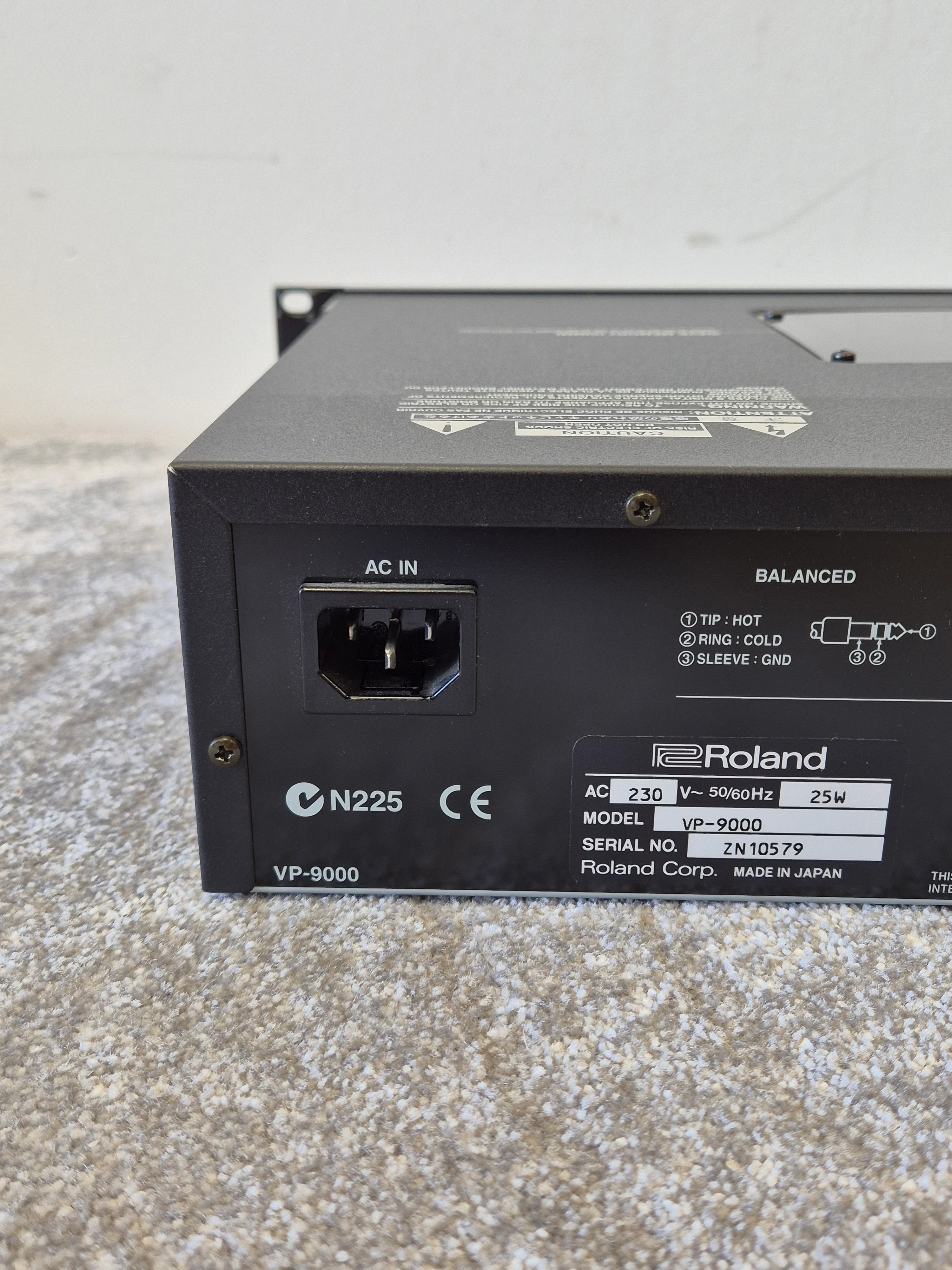 Roland VP-9000 - Variphrase Processor w/ Original Box - Image 8