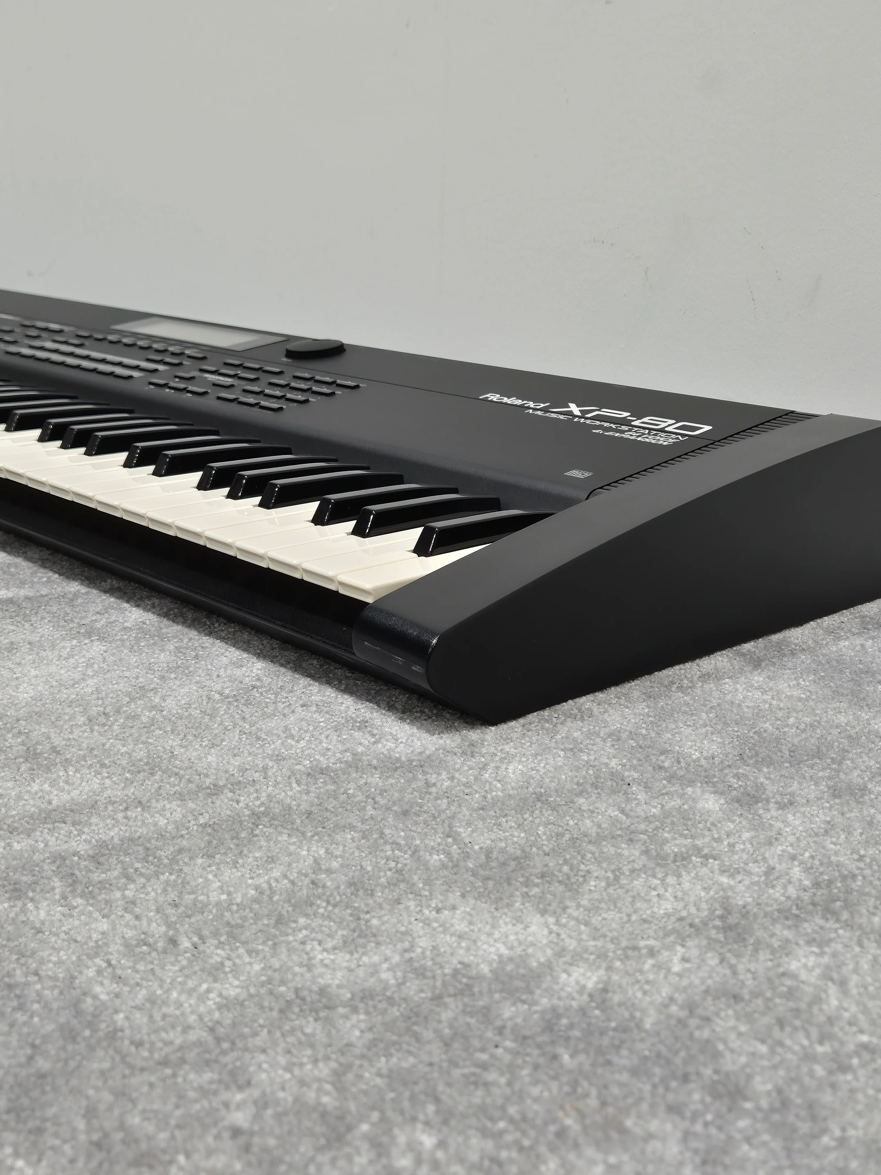 Roland XP-80 - Digital Music Workstation Synthesizer w/ Original Box - Image 12