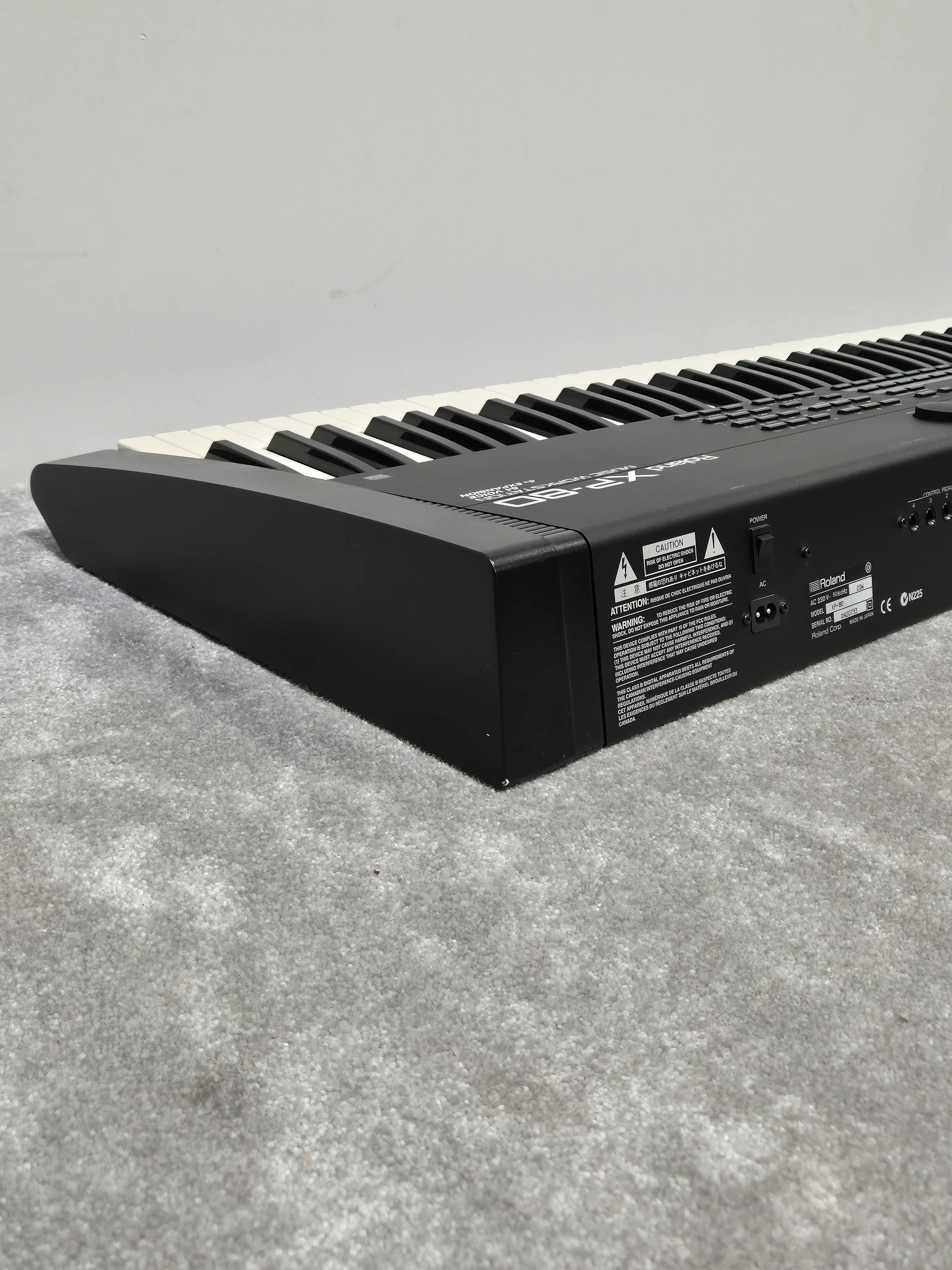 Roland XP-80 - Digital Music Workstation Synthesizer w/ Original Box - Image 14