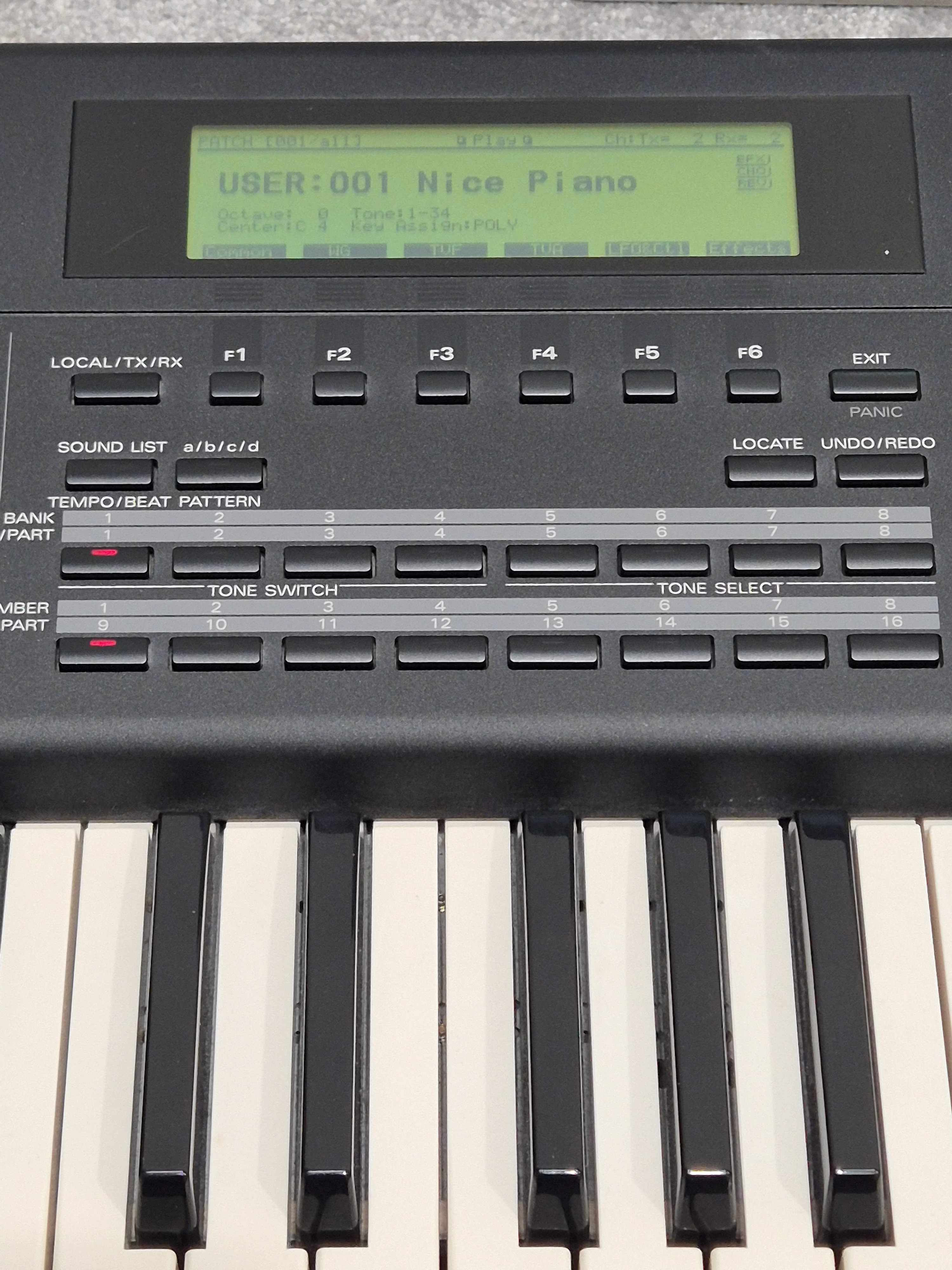 Roland XP-80 - Digital Music Workstation Synthesizer w/ Original Box - Image 2