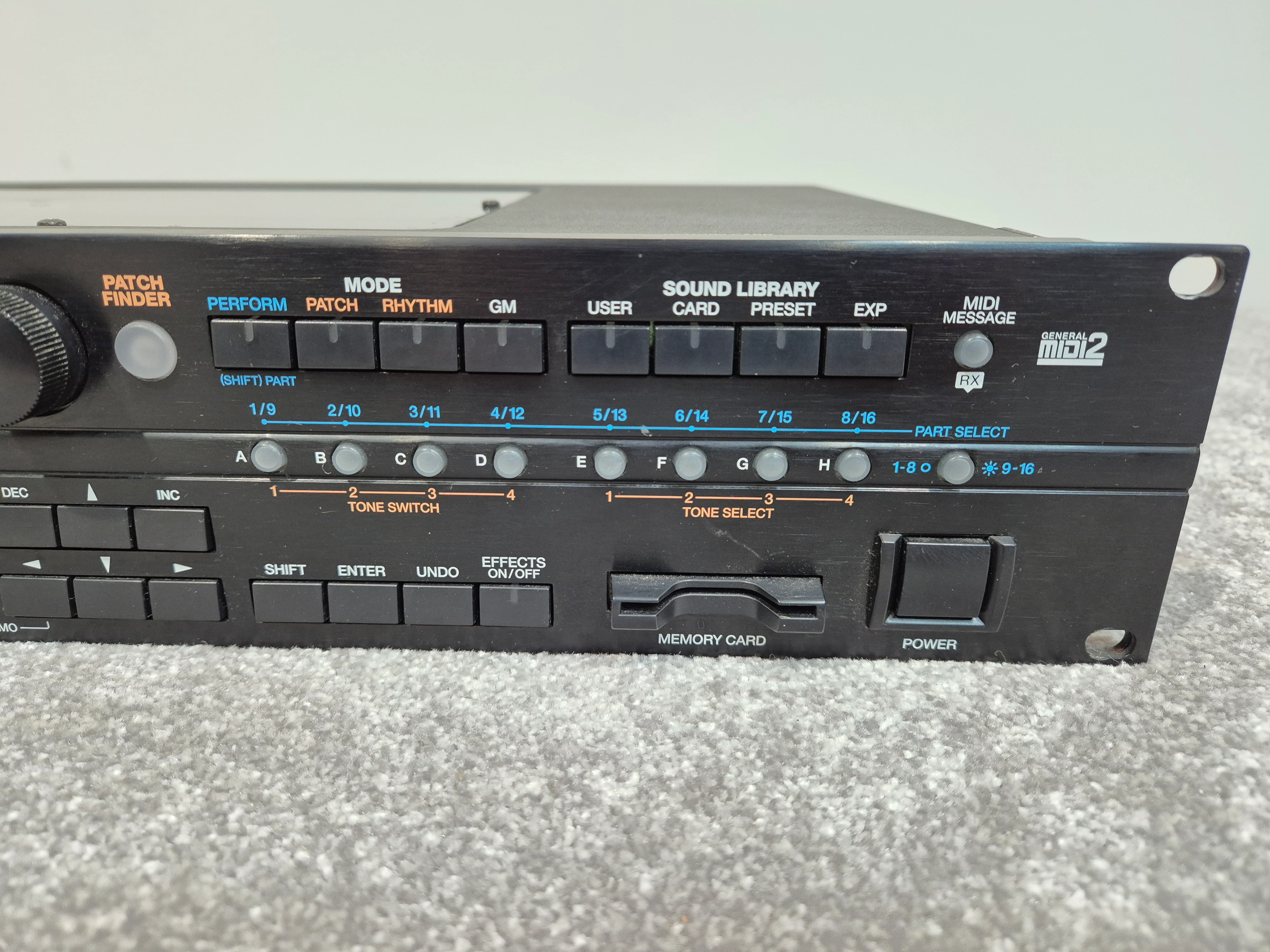 Roland XV-3080 - Synthesizer Module - Black - Image 3