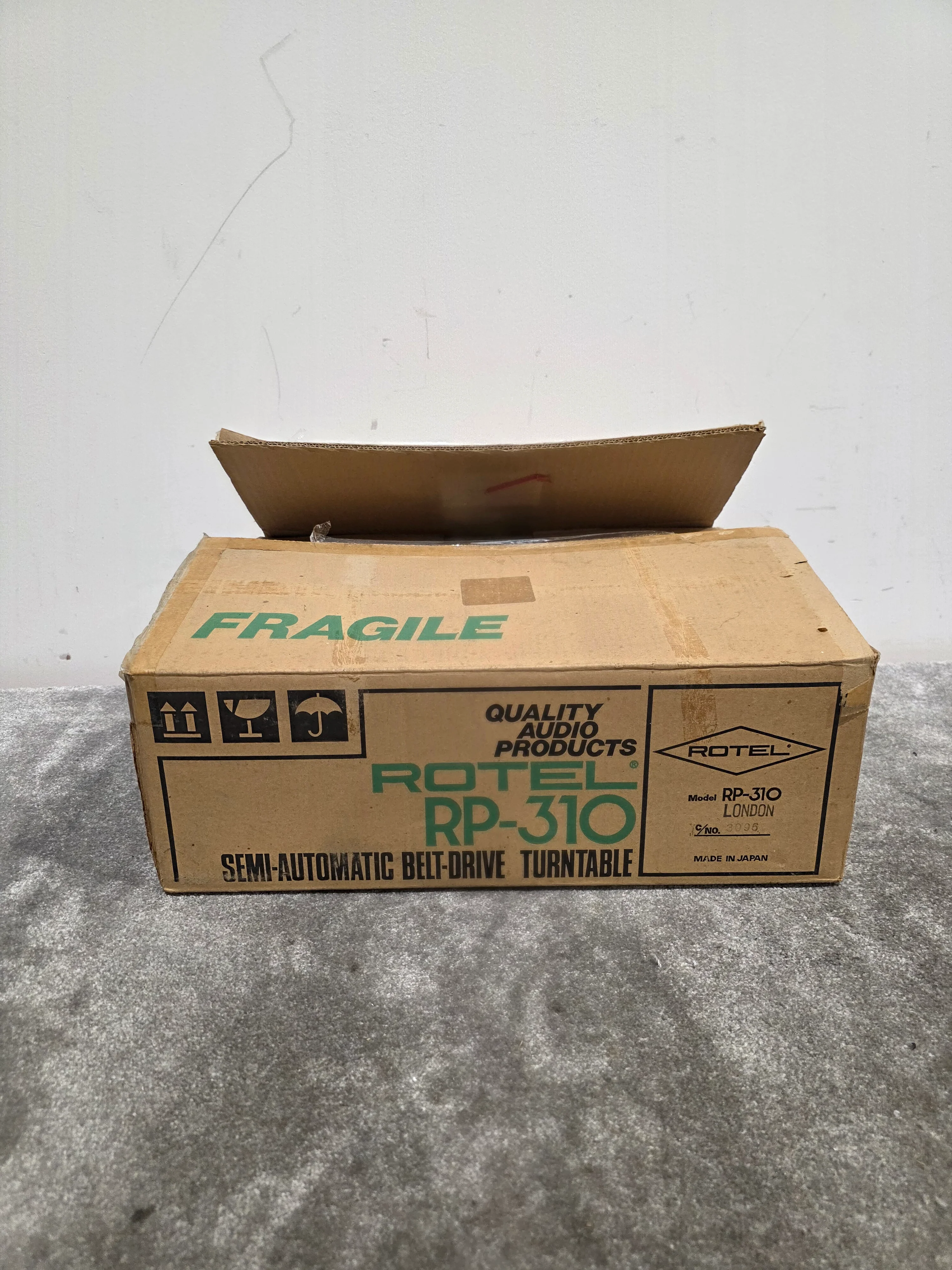 Rotel RP-310 - Semi-Automatic Belt-Drive Turntable - Spares or Repair w/ Original Box - Image 8