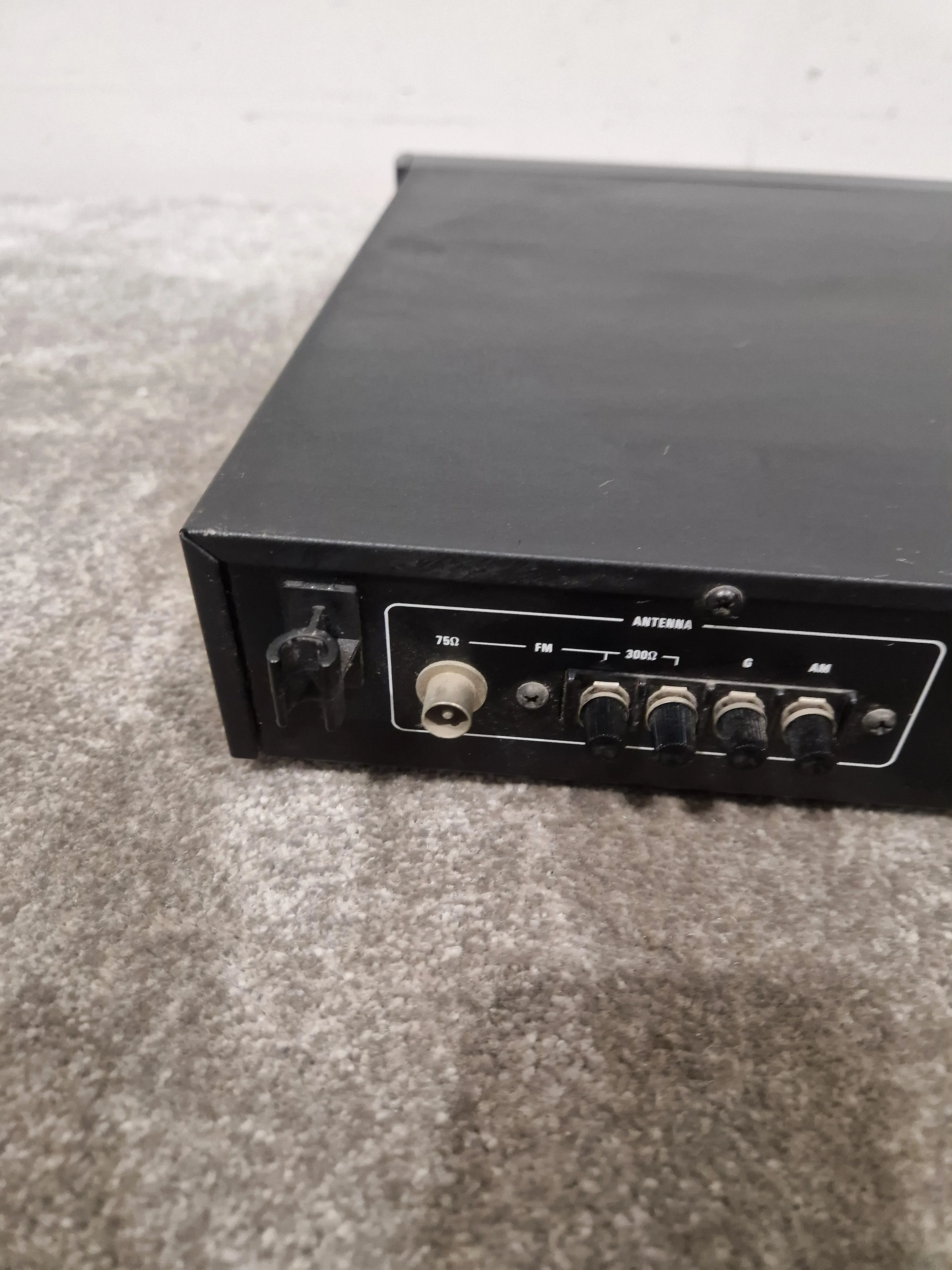 Rotel RT-850AL - LW/MW/FM Stereo Tuner - Black - Good - Image 13