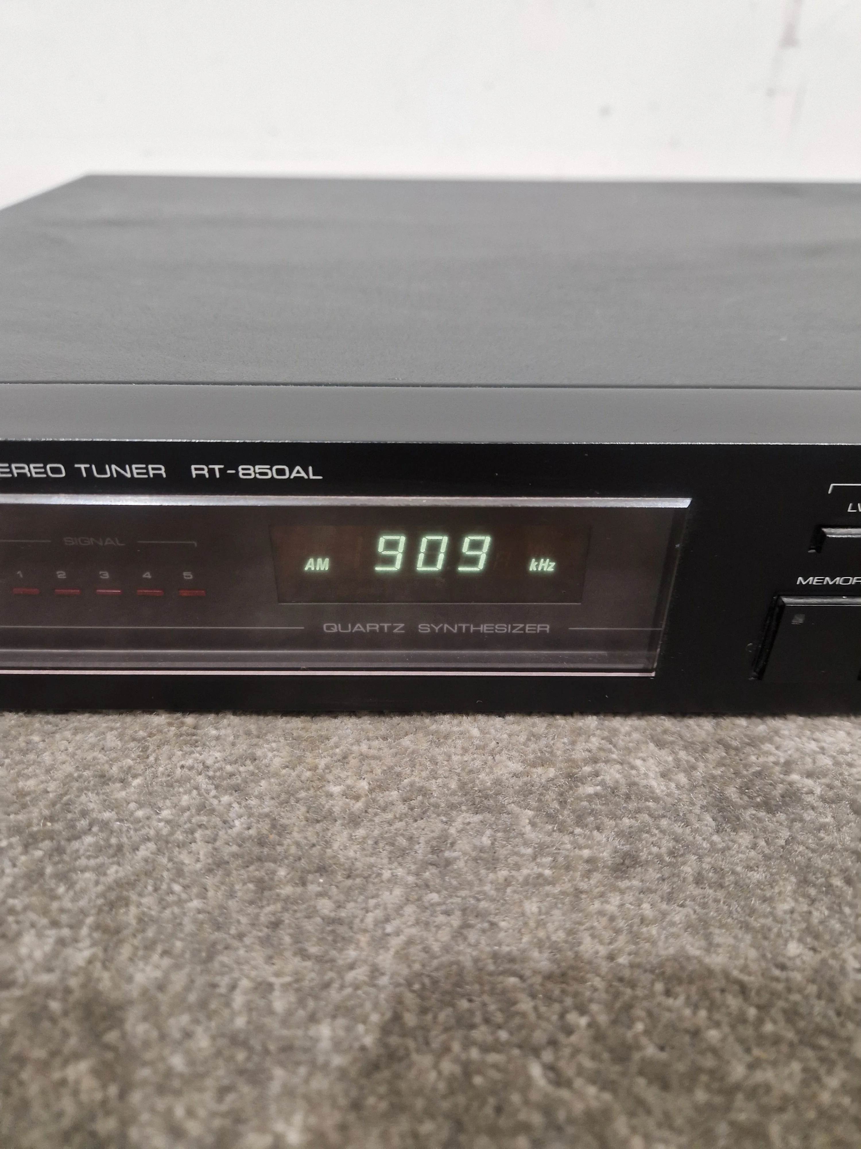 Rotel RT-850AL - LW/MW/FM Stereo Tuner - Black - Good - Image 9