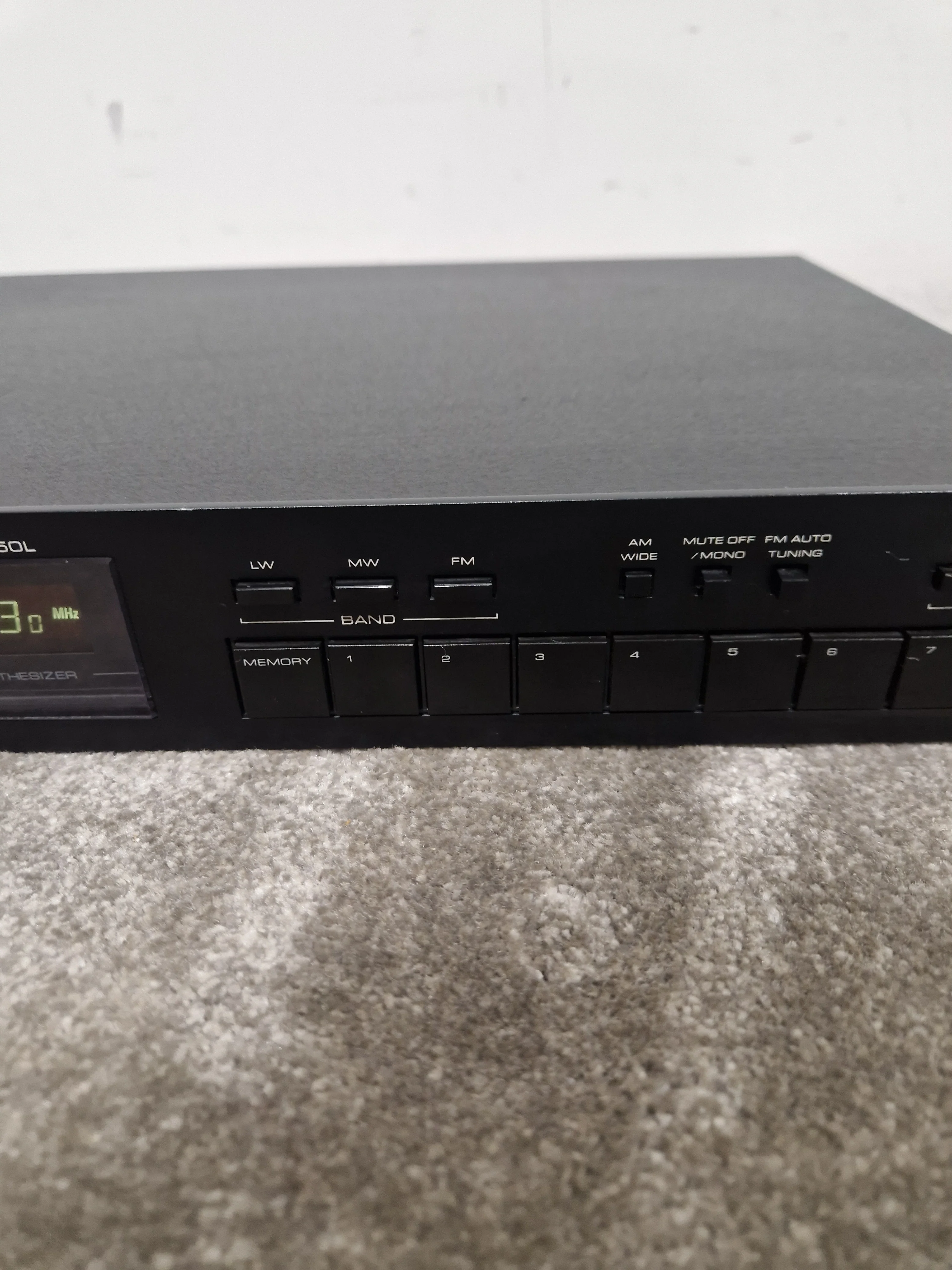 Rotel RT-850L - LW/MW/FM Stereo Tuner - Black - Good - Image 2