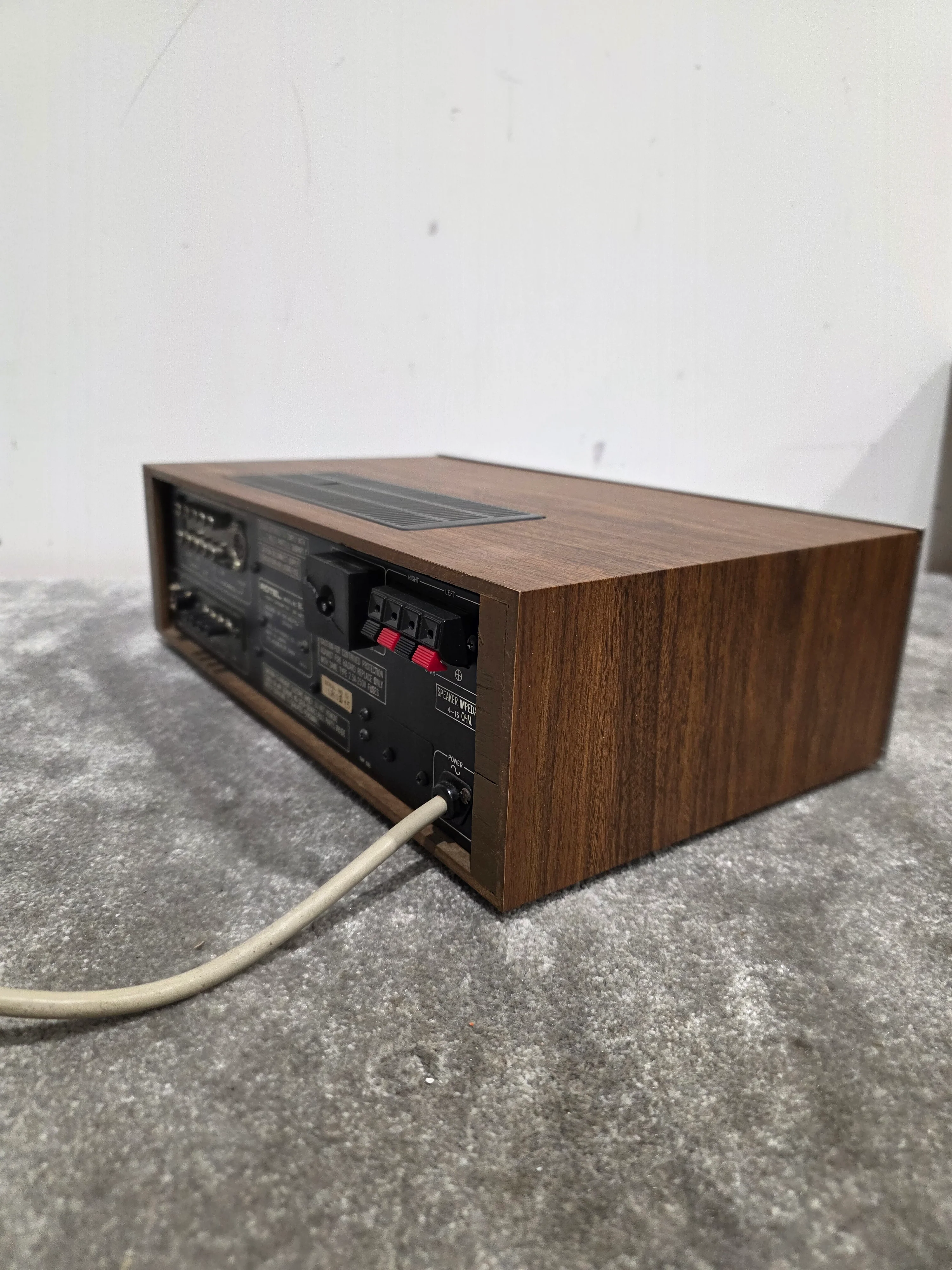 Rotel RX-300 - LW/MW/FM Stereo Receiver - Spares or Repair w/ Original Box - Image 5