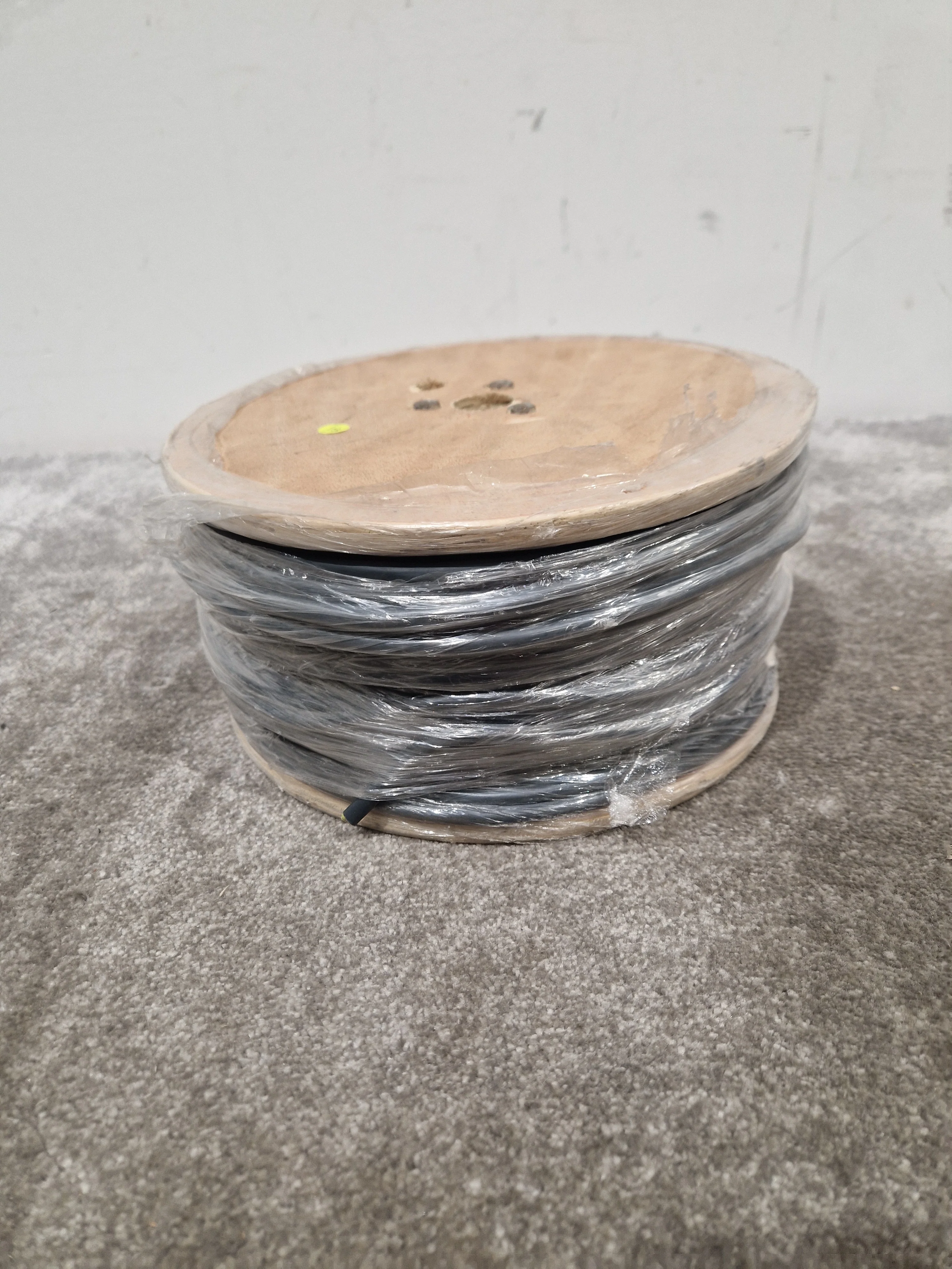 SA 100M Equipment Wire Black - Durable Insulation - Excellent - Image 4