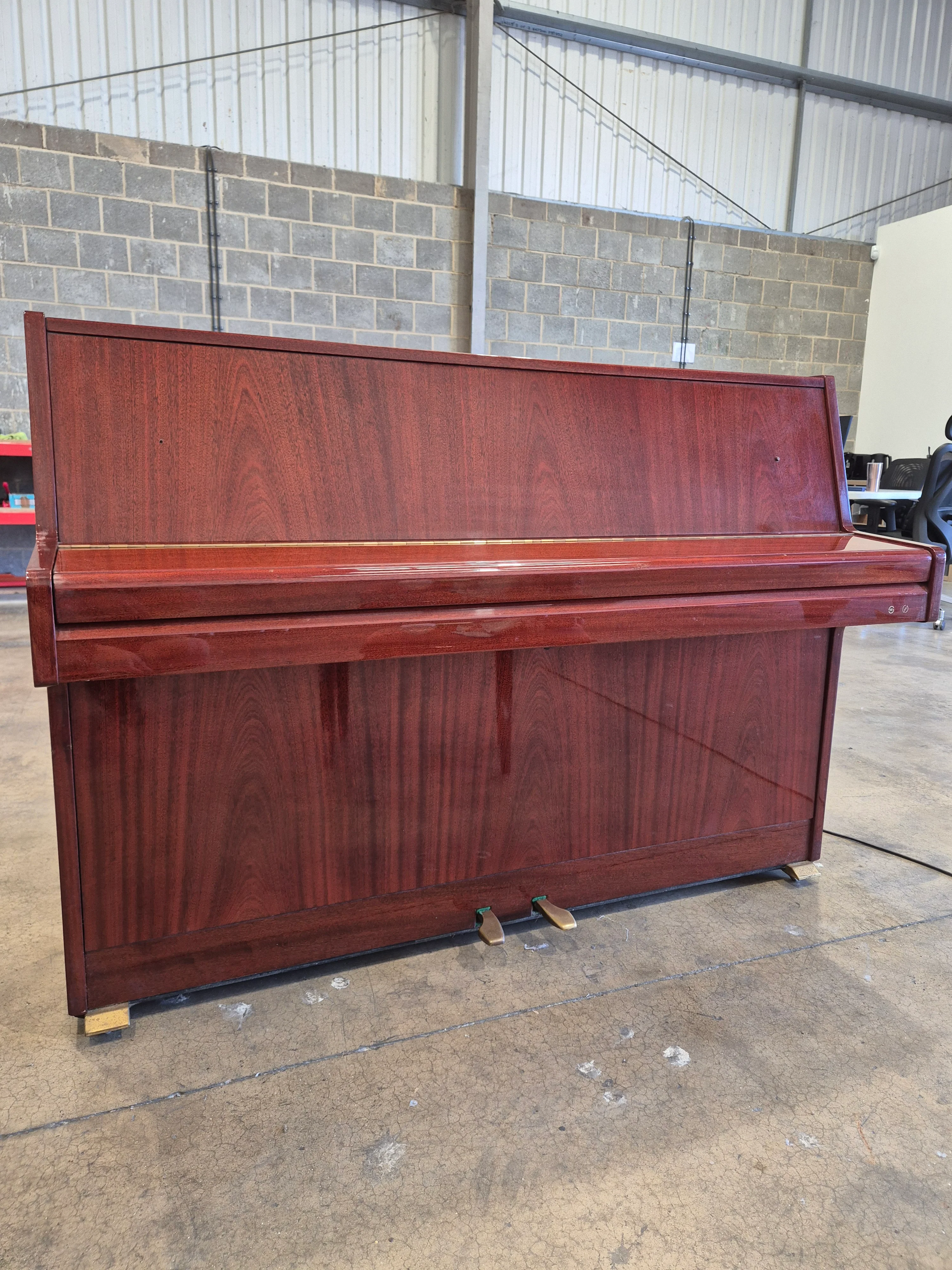 Samick SU-105 - Console Upright Piano w/ Stool - Excellent - Image 5