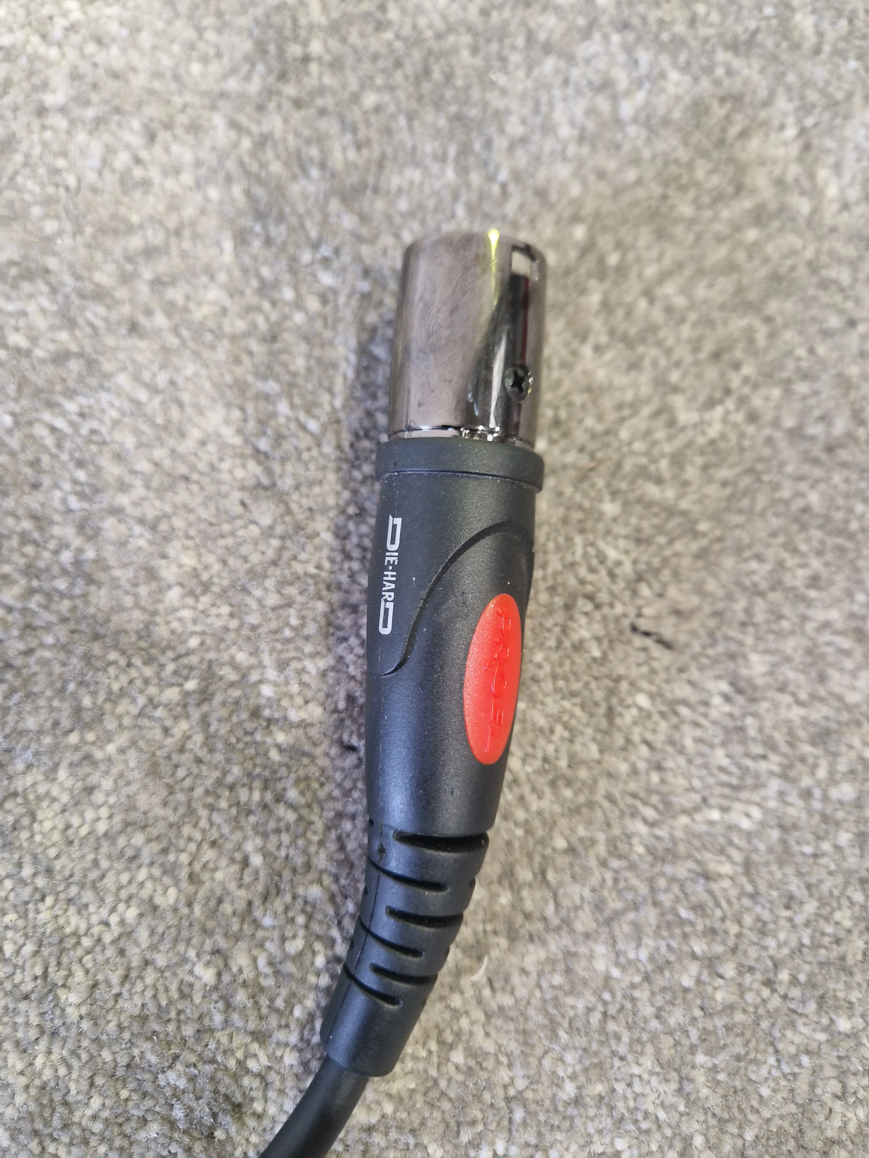 Samson R11 – Hypercardioid Dynamic Mic, Neodymium Capsule – Good w/ Proel Die Hard Mic Cable - Image 2