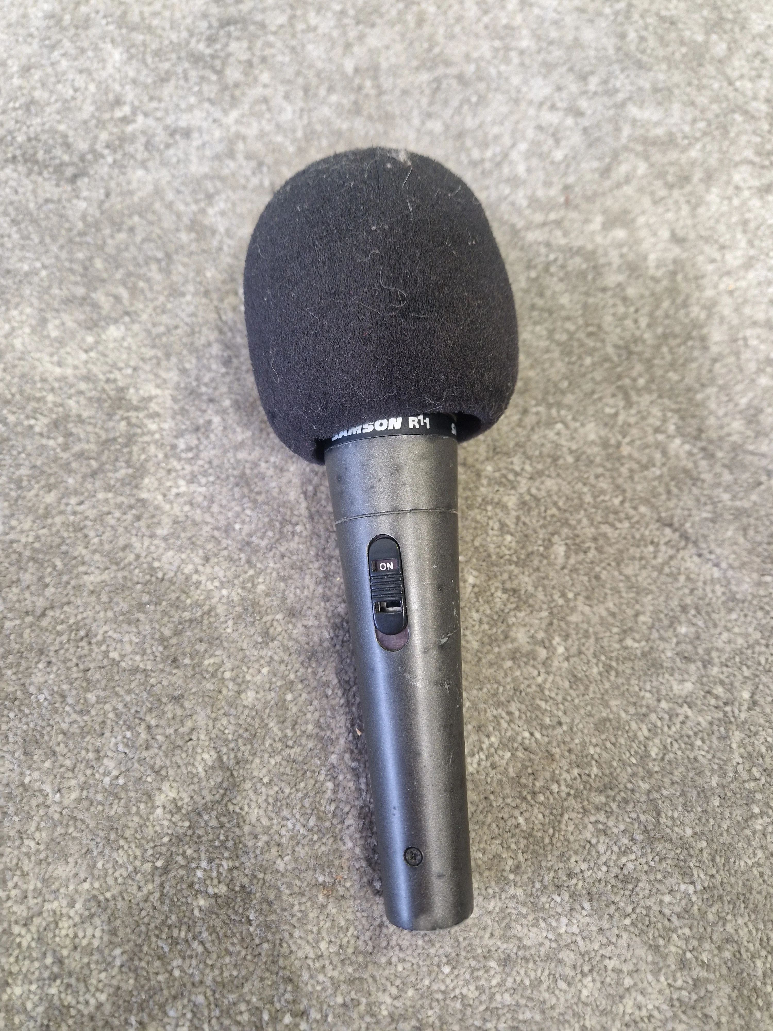 Samson R11 – Hypercardioid Dynamic Mic, Neodymium Capsule – Good w/ Proel Die Hard Mic Cable - Image 4