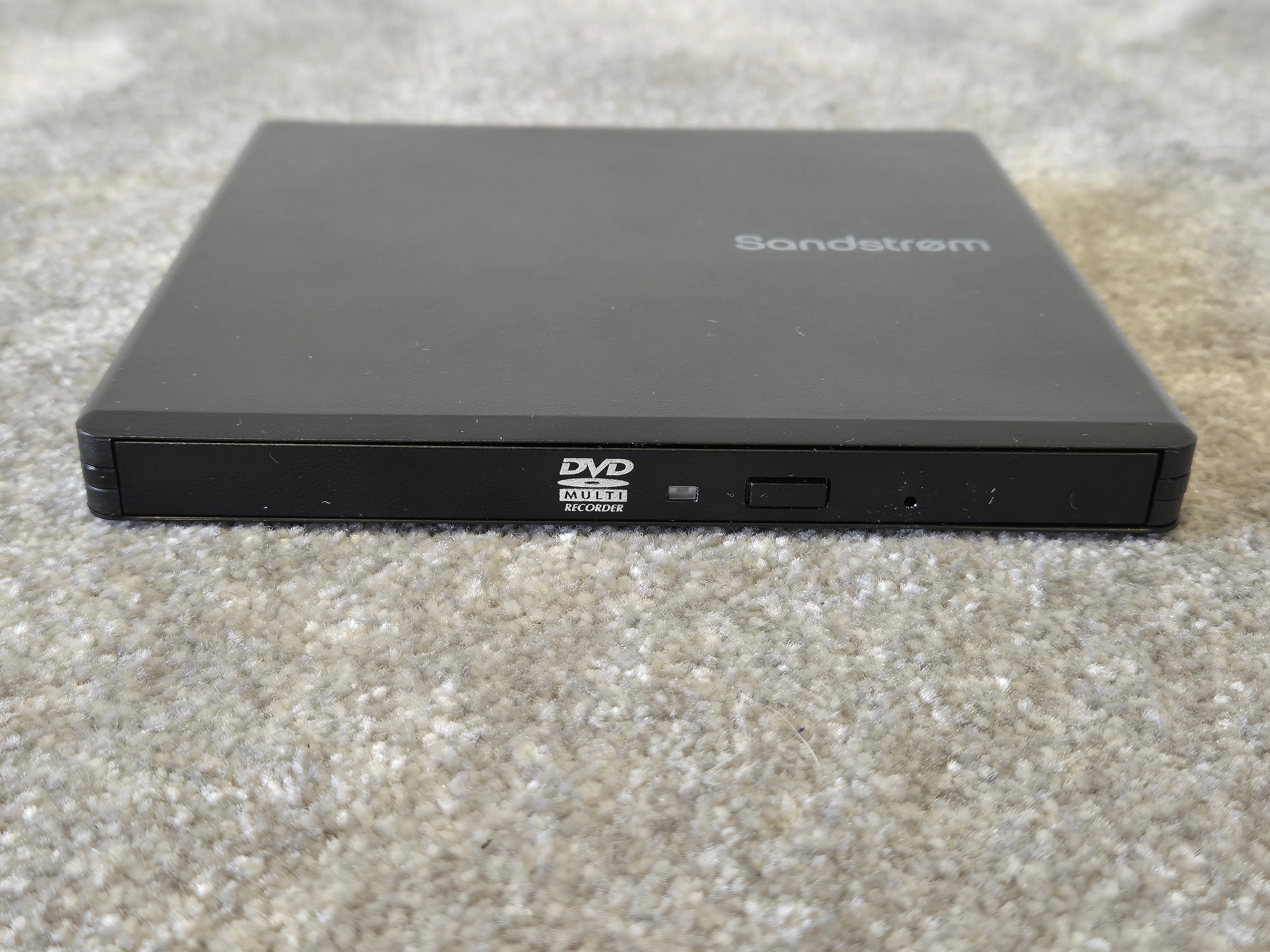 SANDSTROM SEDVDBK22 - External DVD Super Multi CD/DVD Writer w/ Original Box - Image 3
